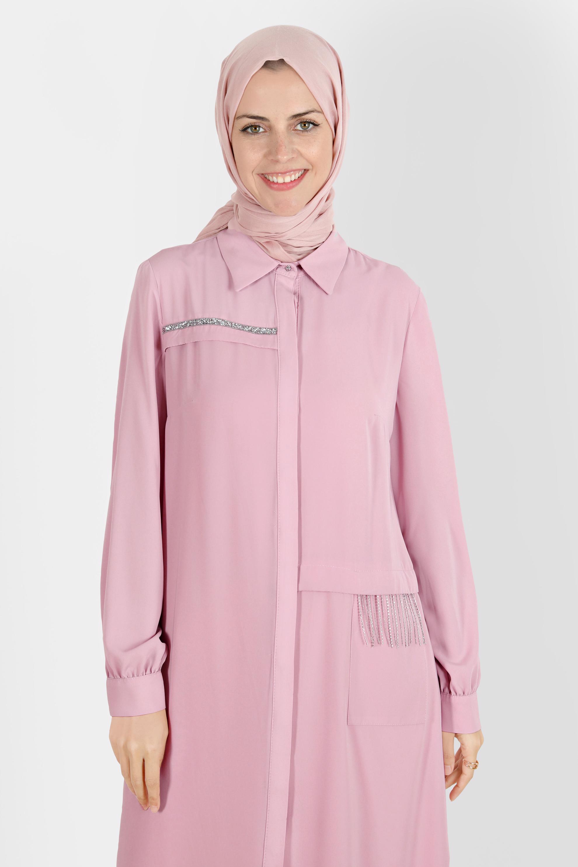 Tesettür giyim PUDRA TAŞ DETAYLI GİZLİ DÜĞMELİ TUNİK 42544