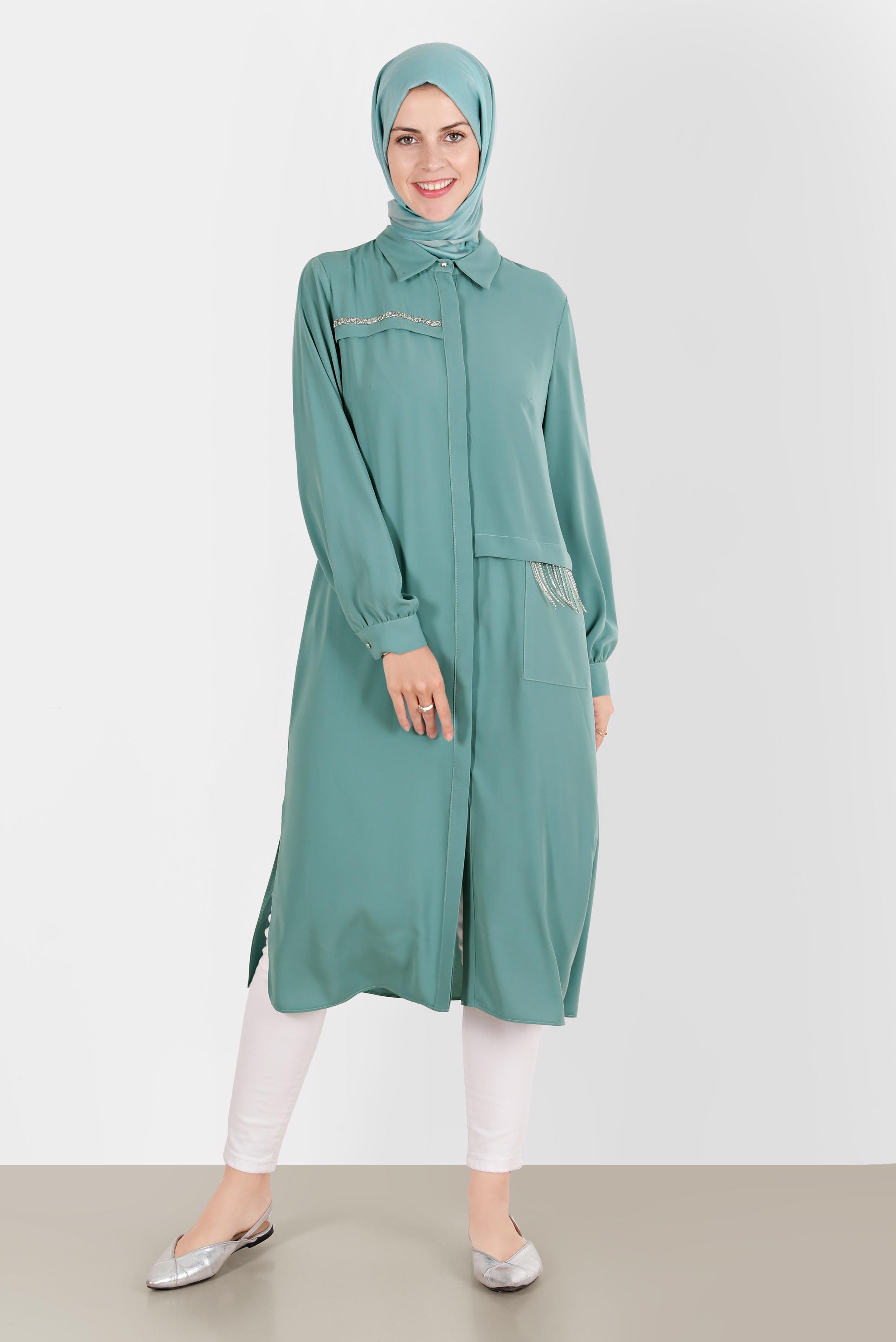 Tesettür giyim YEŞİL TAŞ DETAYLI GİZLİ DÜĞMELİ TUNİK 42544