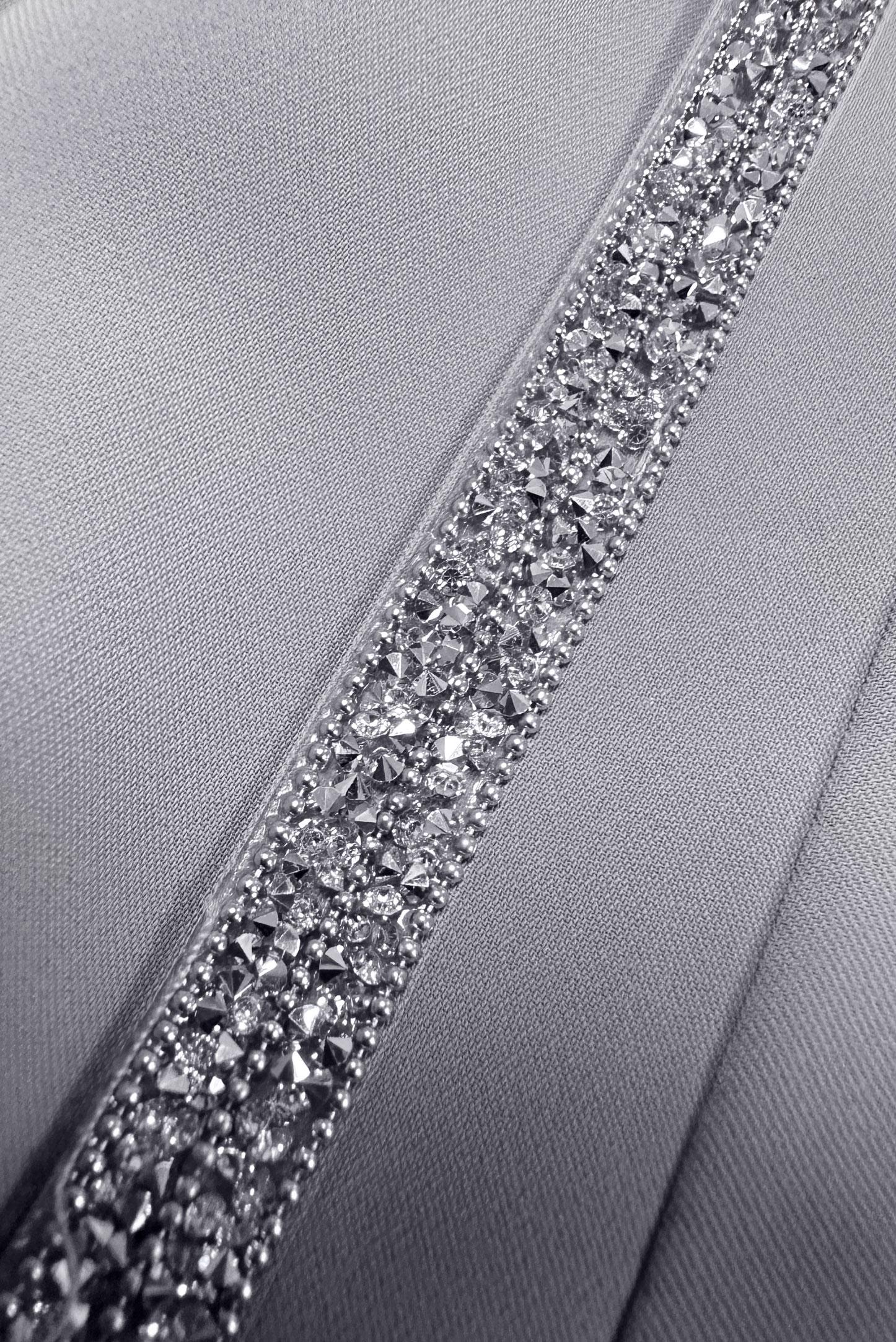 Tesettür giyim GRİ TAŞ ŞERİT DETAYLI VOLANLI TUNİK 42545 