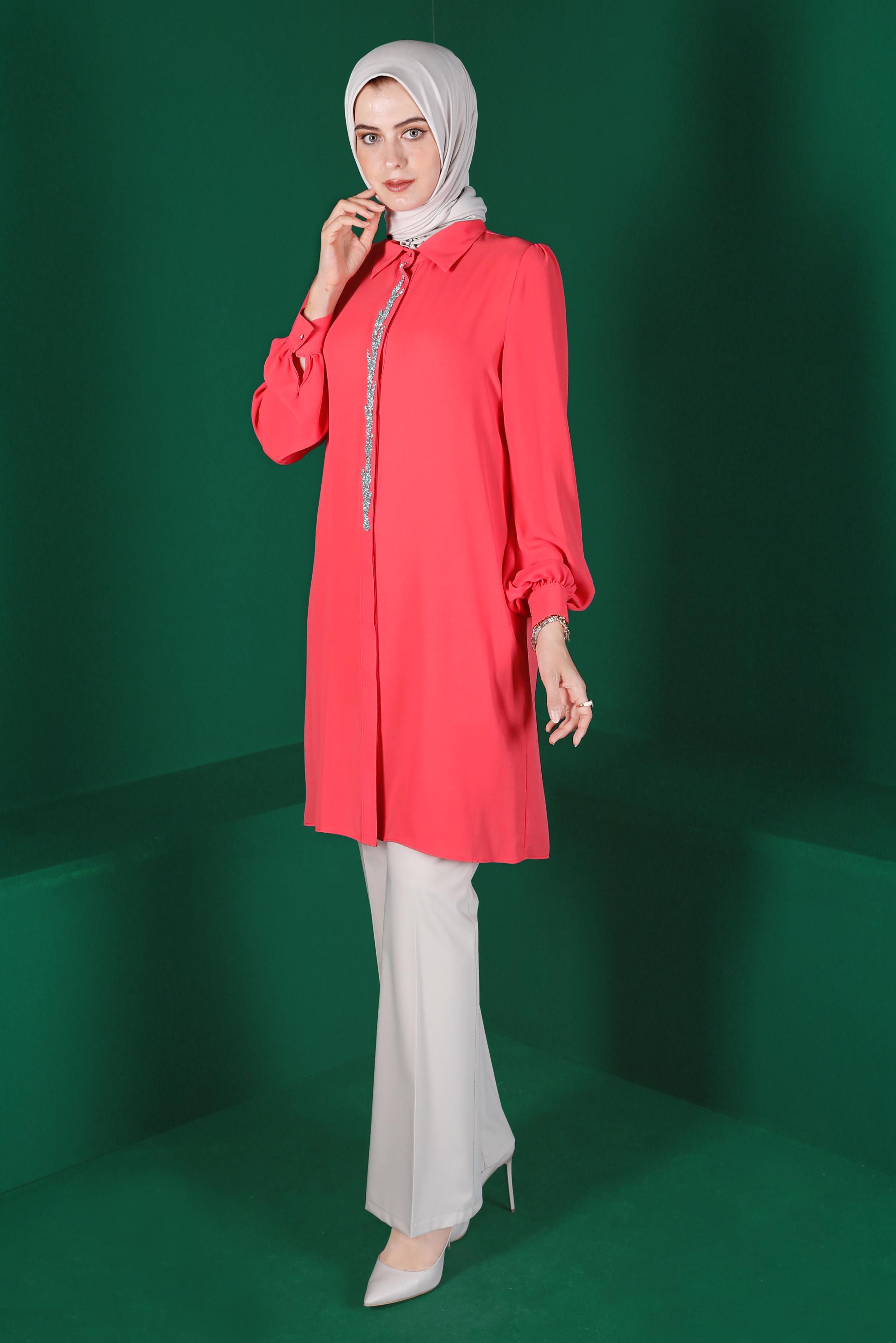 Tesettür giyim MERCAN TAŞLI GİZLİ DÜĞMELİ TUNİK 42562 