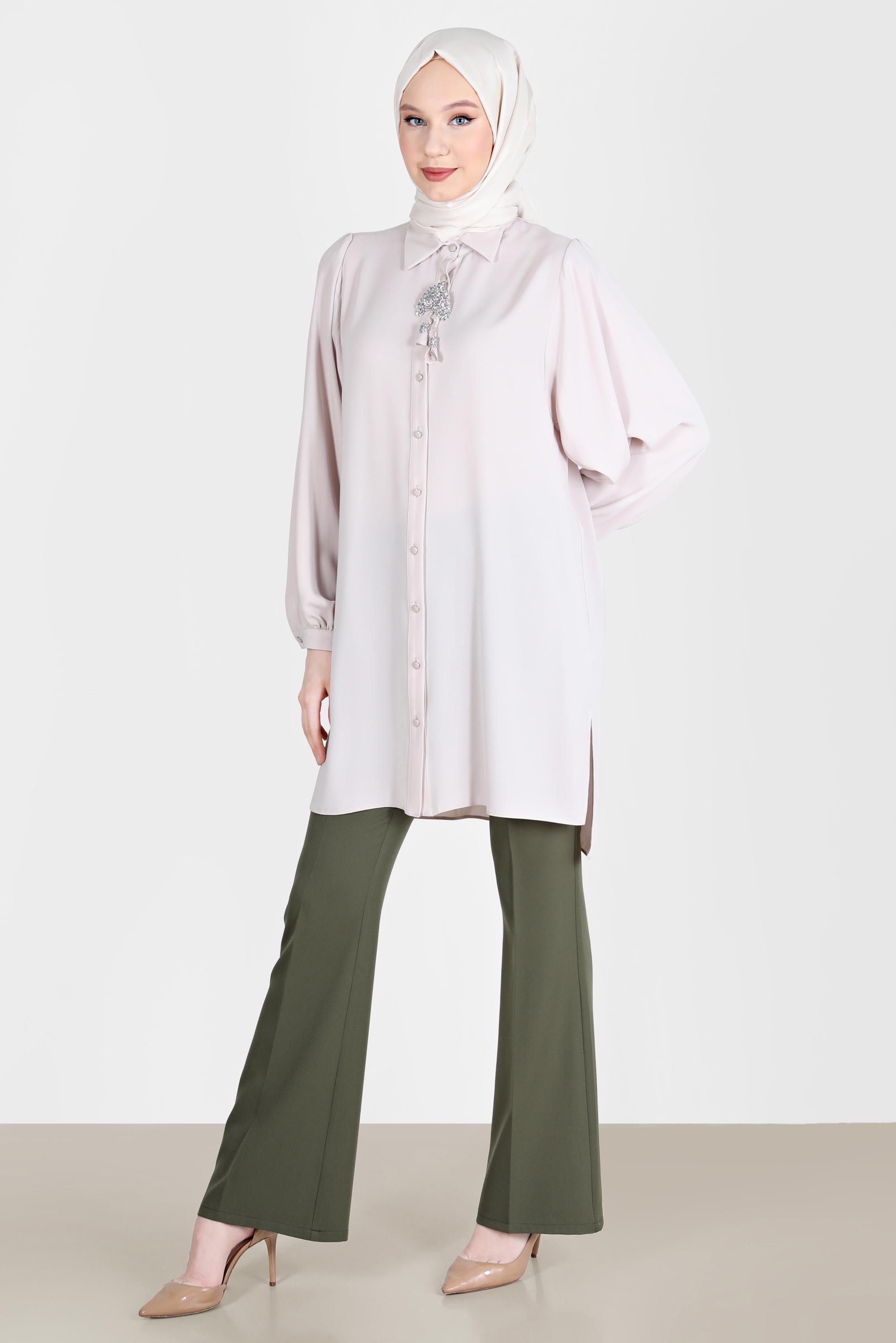 Tesettür giyim BEJ BOYDAN DÜĞMELİ ERKEK YAKA TUNİK 42563 