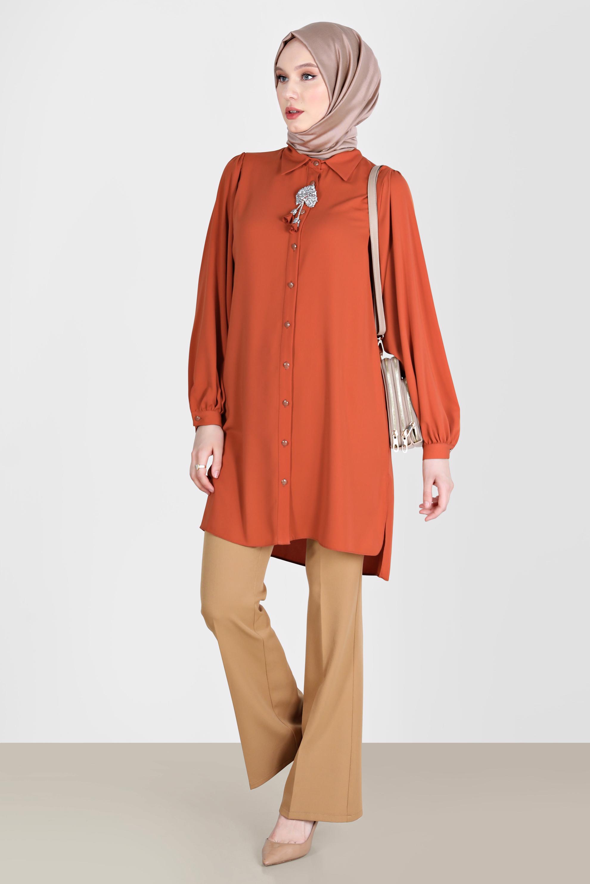 Tesettür giyim TABA BOYDAN DÜĞMELİ ERKEK YAKA TUNİK 42563 