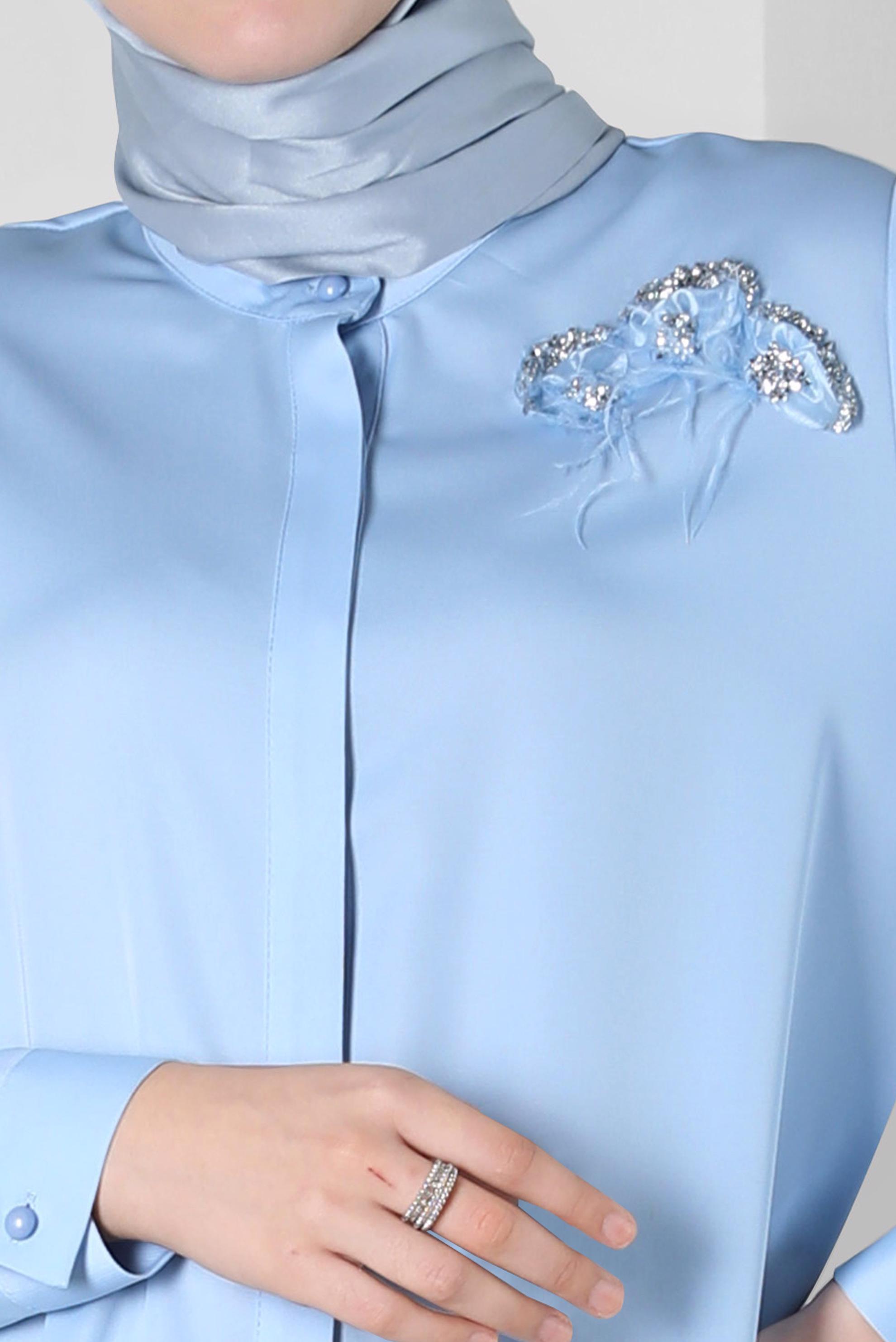 Tesettür giyim MAVİ İŞLEME DETAYLI ASİMETRİK KESİM TUNİK 42564 