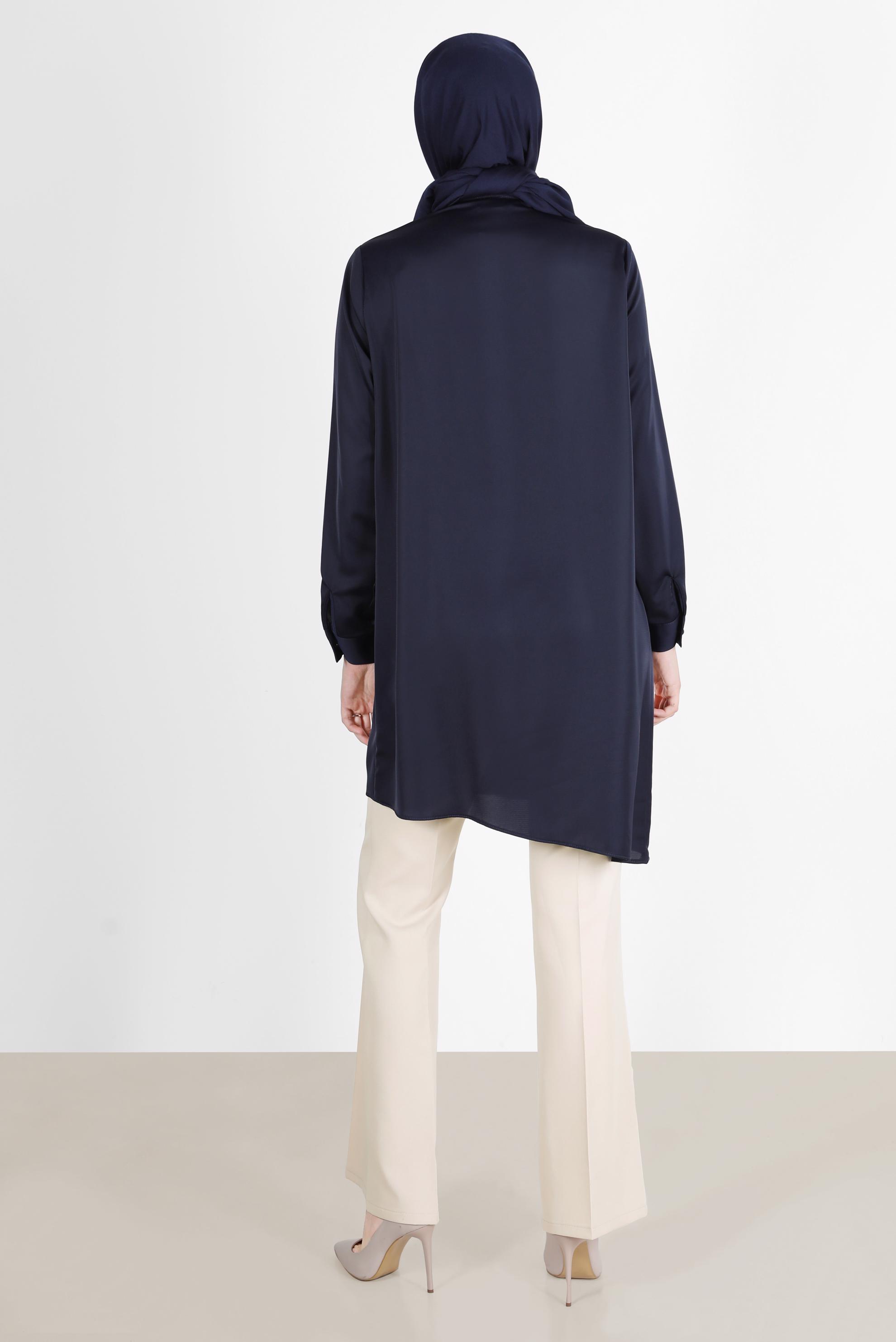 Tesettür giyim LACİVERT İŞLEME DETAYLI ASİMETRİK KESİM TUNİK 42564 