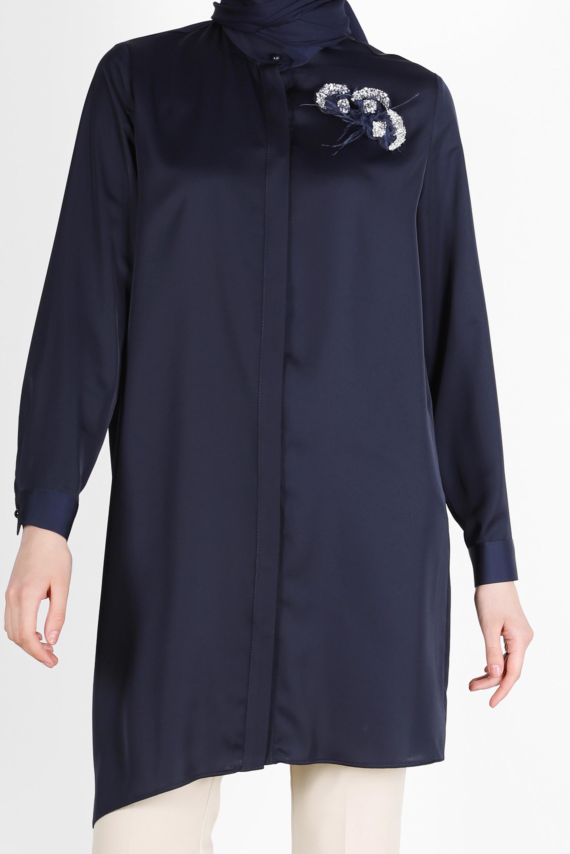 Tesettür giyim LACİVERT İŞLEME DETAYLI ASİMETRİK KESİM TUNİK 42564 