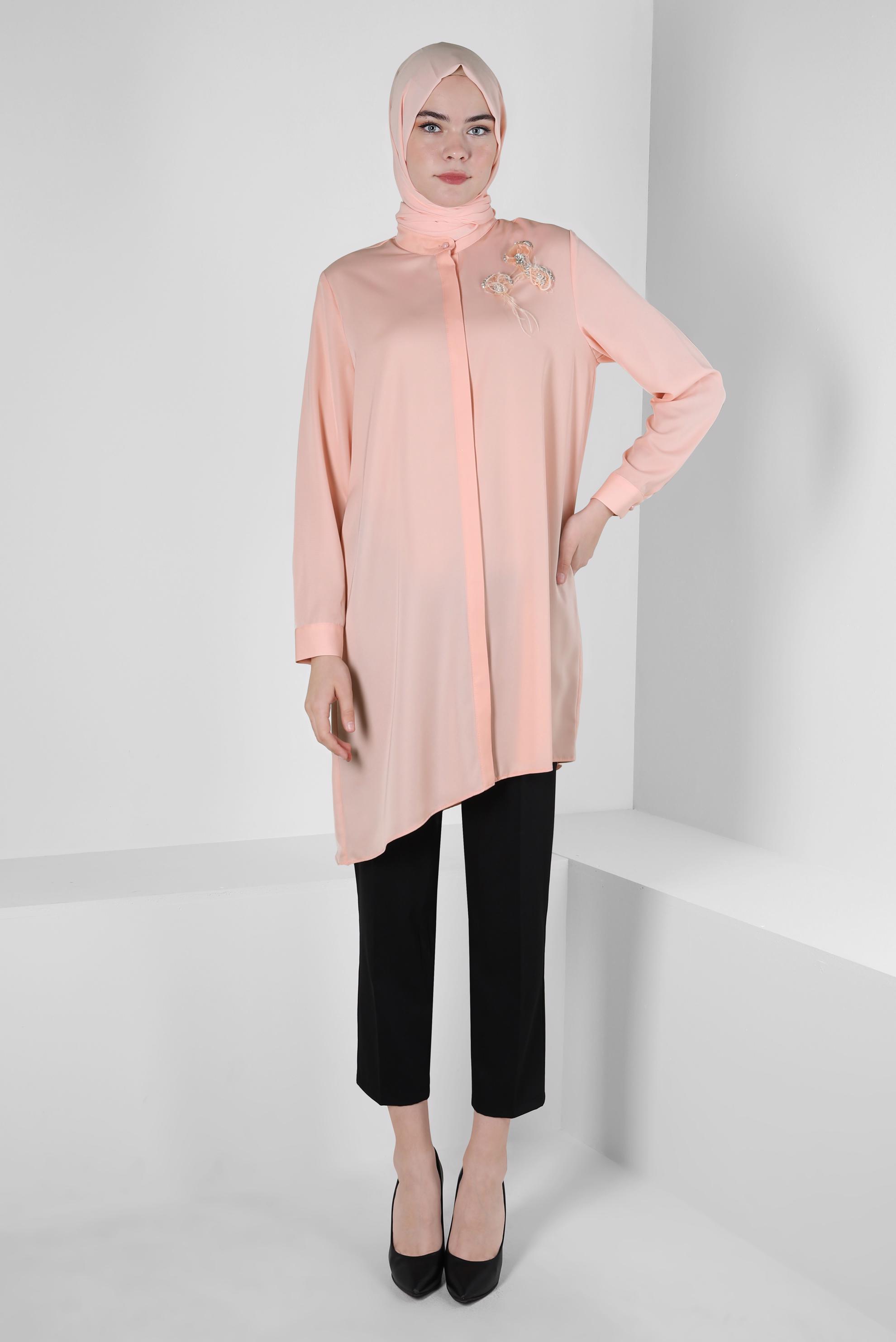 Tesettür giyim PUDRA İŞLEME DETAYLI ASİMETRİK KESİM TUNİK 42564 
