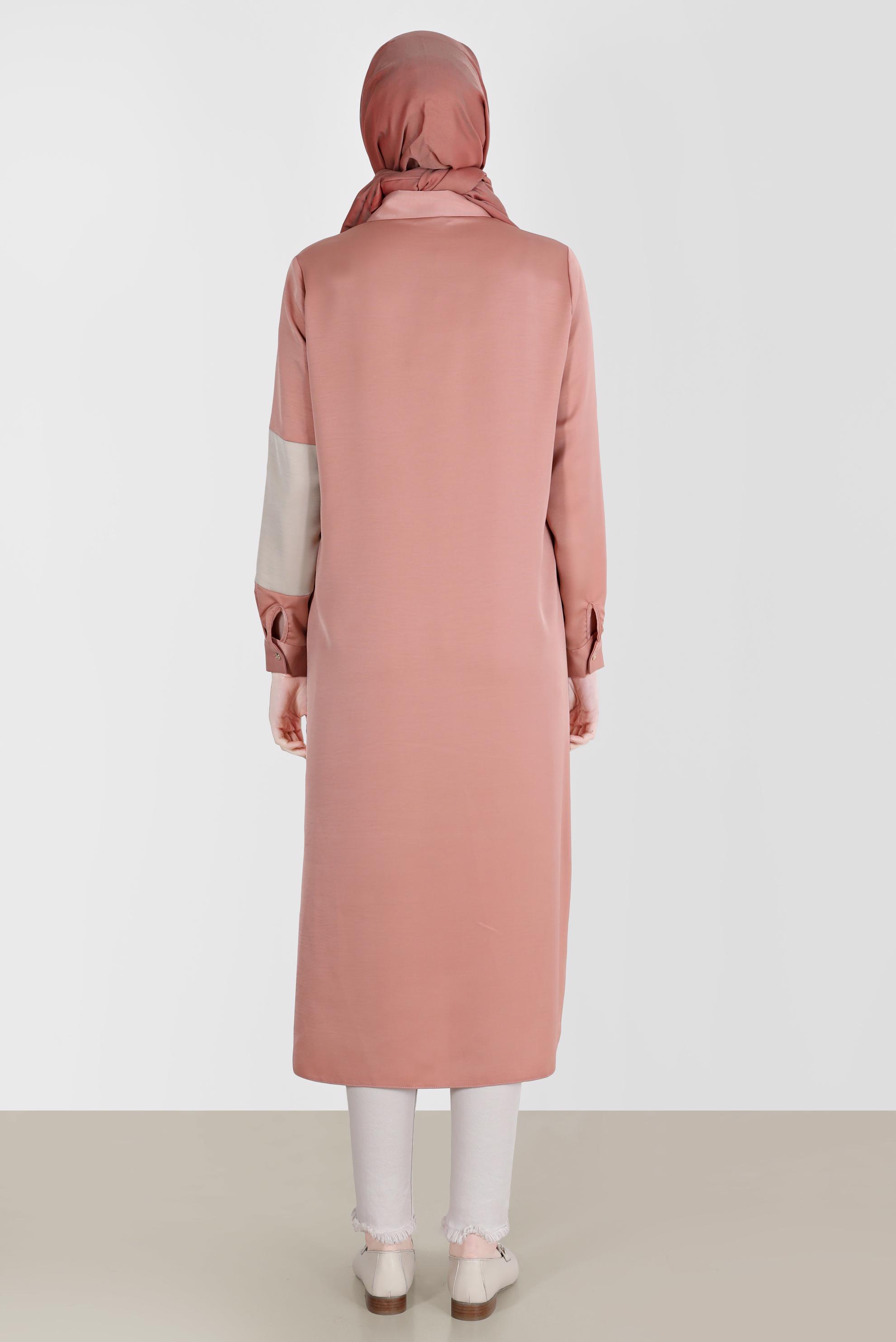 Tesettür giyim PUDRA BOYDAN DÜĞMELİ GEOMETRİK ŞEKİLLİ TUNİK 42581 