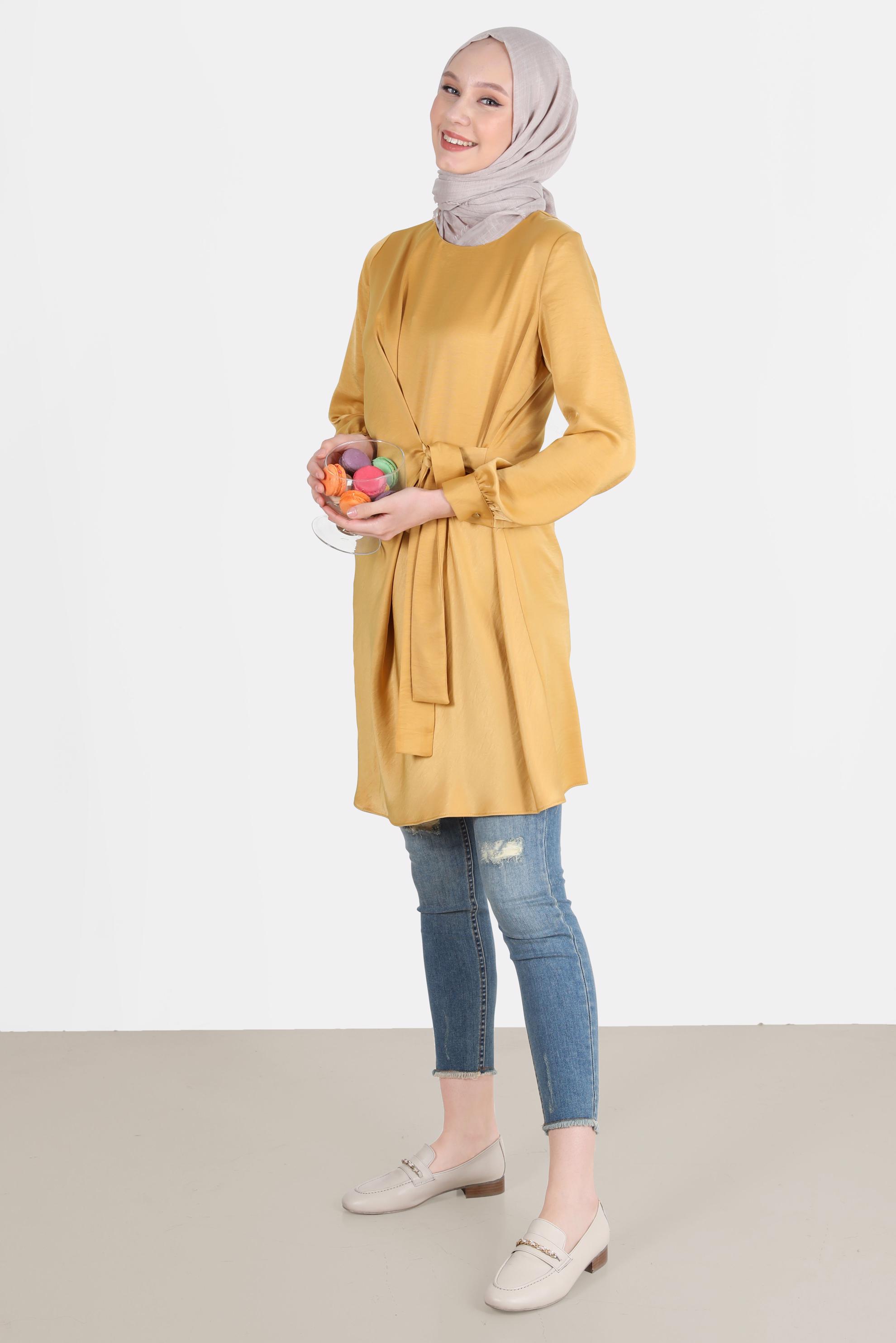 Tesettür giyim SARI BAĞLAMA DETAYLI ARKADAN FERMUARLI TUNİK 42585 