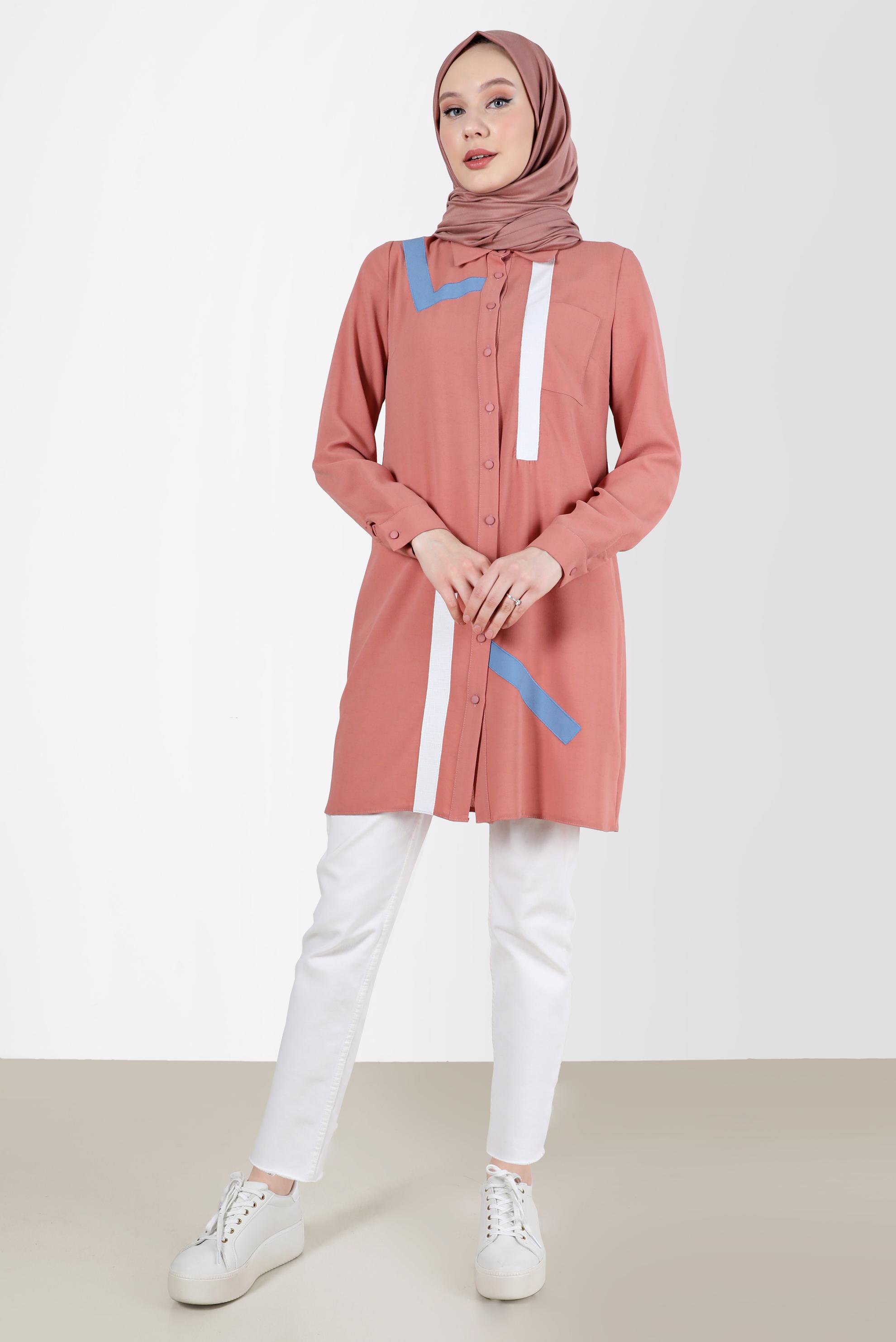 Tesettür giyim PUDRA GEOMETRİK ŞEKİL DETAYLI TUNİK 42602 