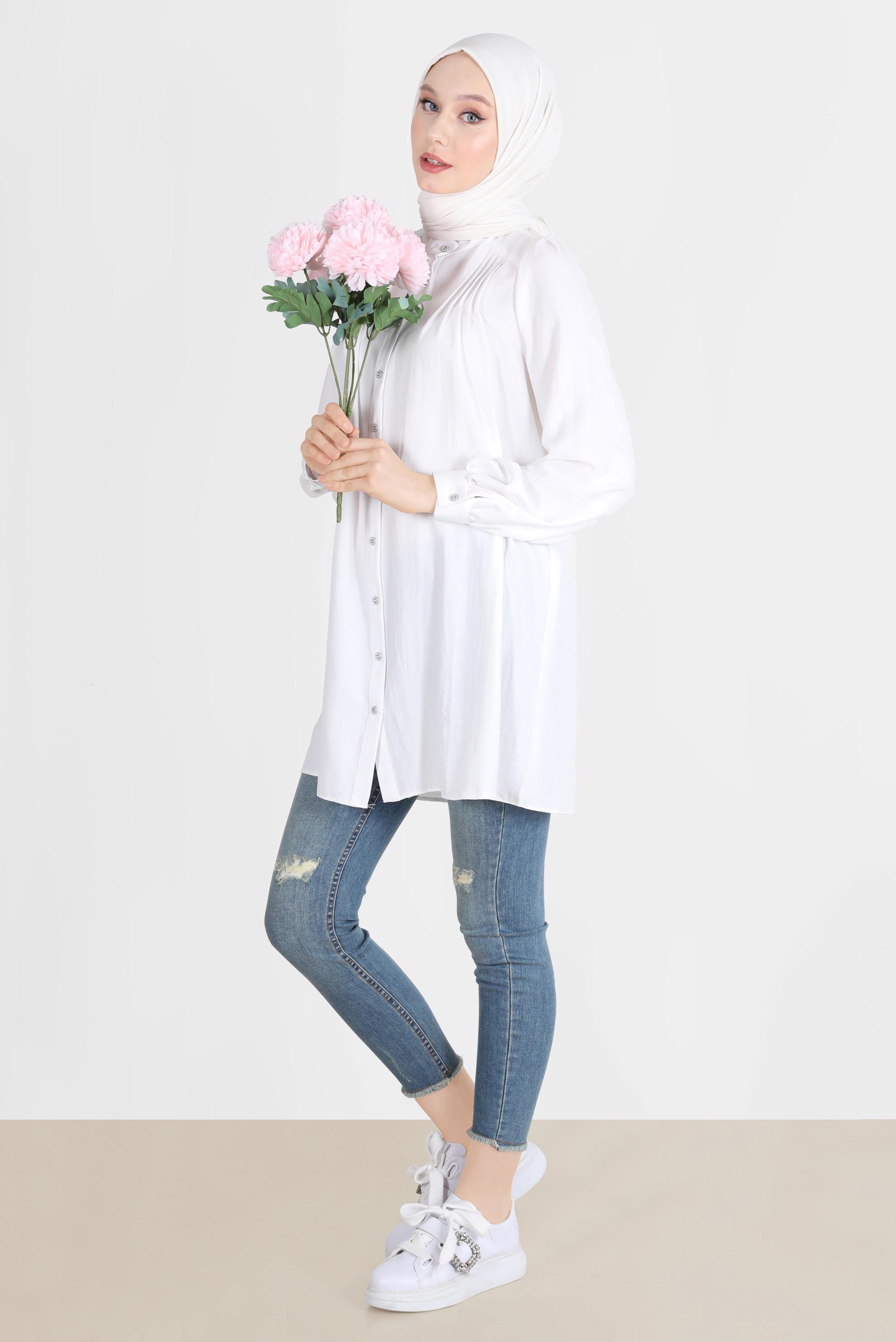 Tesettür giyim BEYAZ NERVÜR DETAYLI BOYDAN DÜĞMELİ TUNİK 42616 