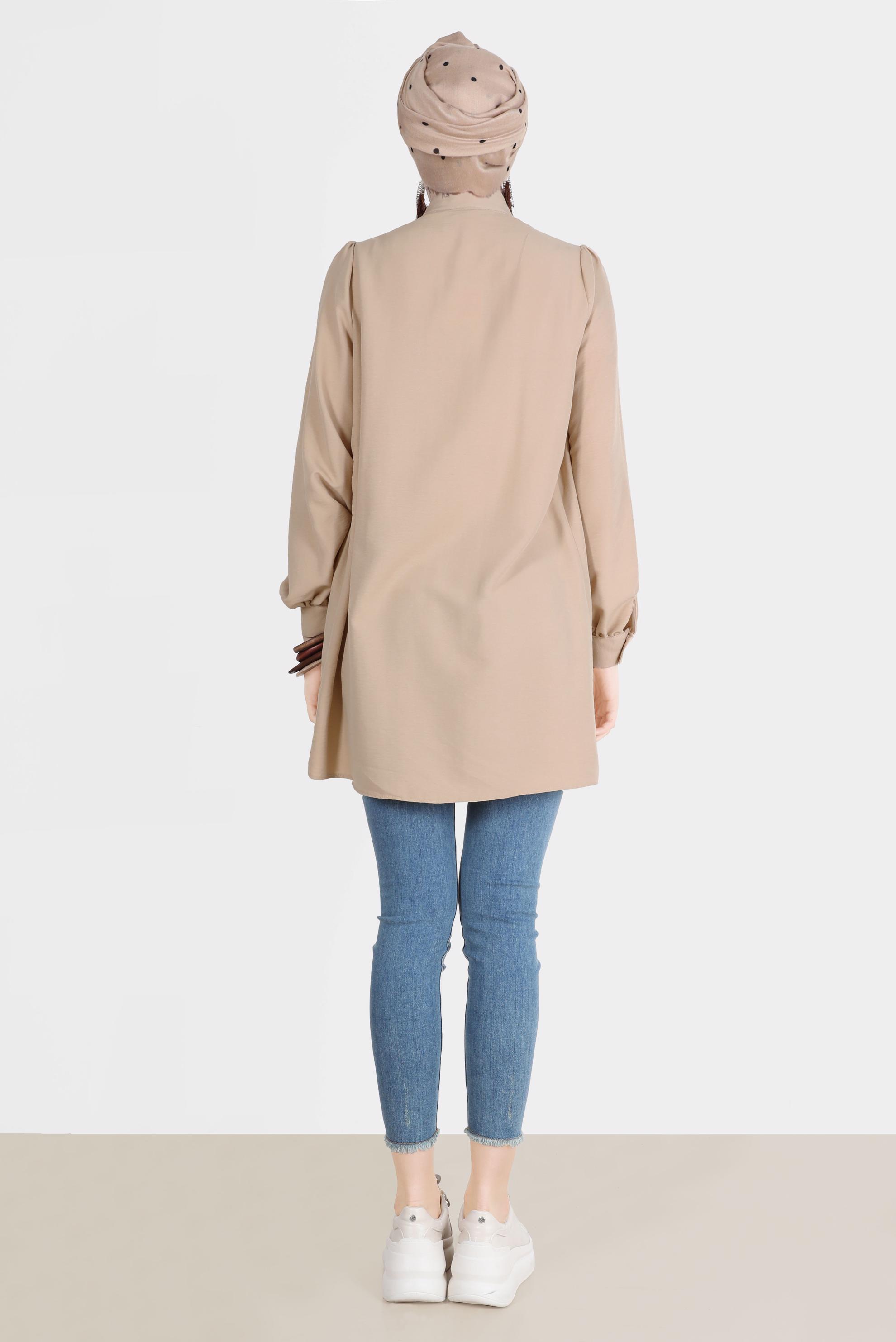 Tesettür giyim BEJ NERVÜR DETAYLI BOYDAN DÜĞMELİ TUNİK 42616 