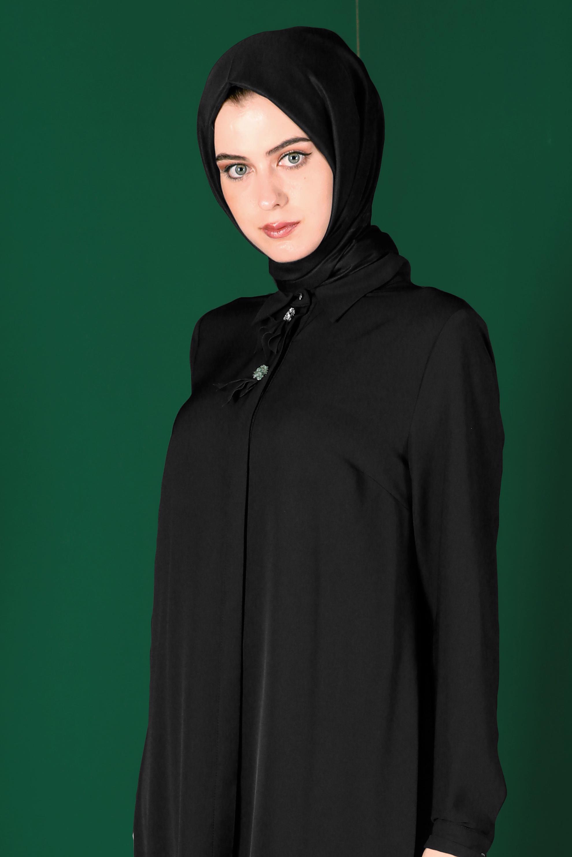 Tesettür giyim SİYAH TAŞLI PİLE DETAYLI TUNİK 42618 