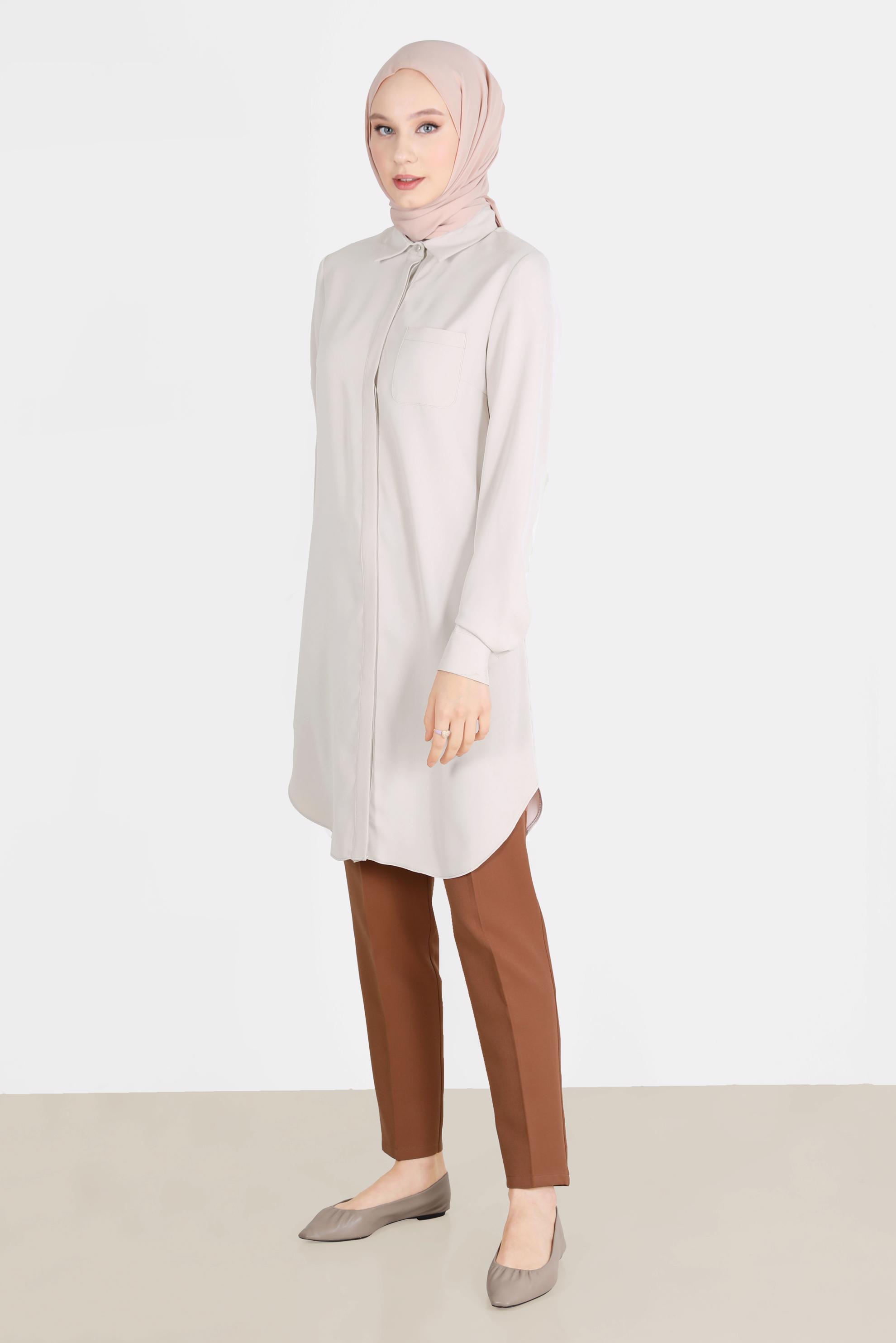 Tesettür giyim BEYAZ GİZLİ DÜĞMELİ CEPLİ TUNİK 42629 