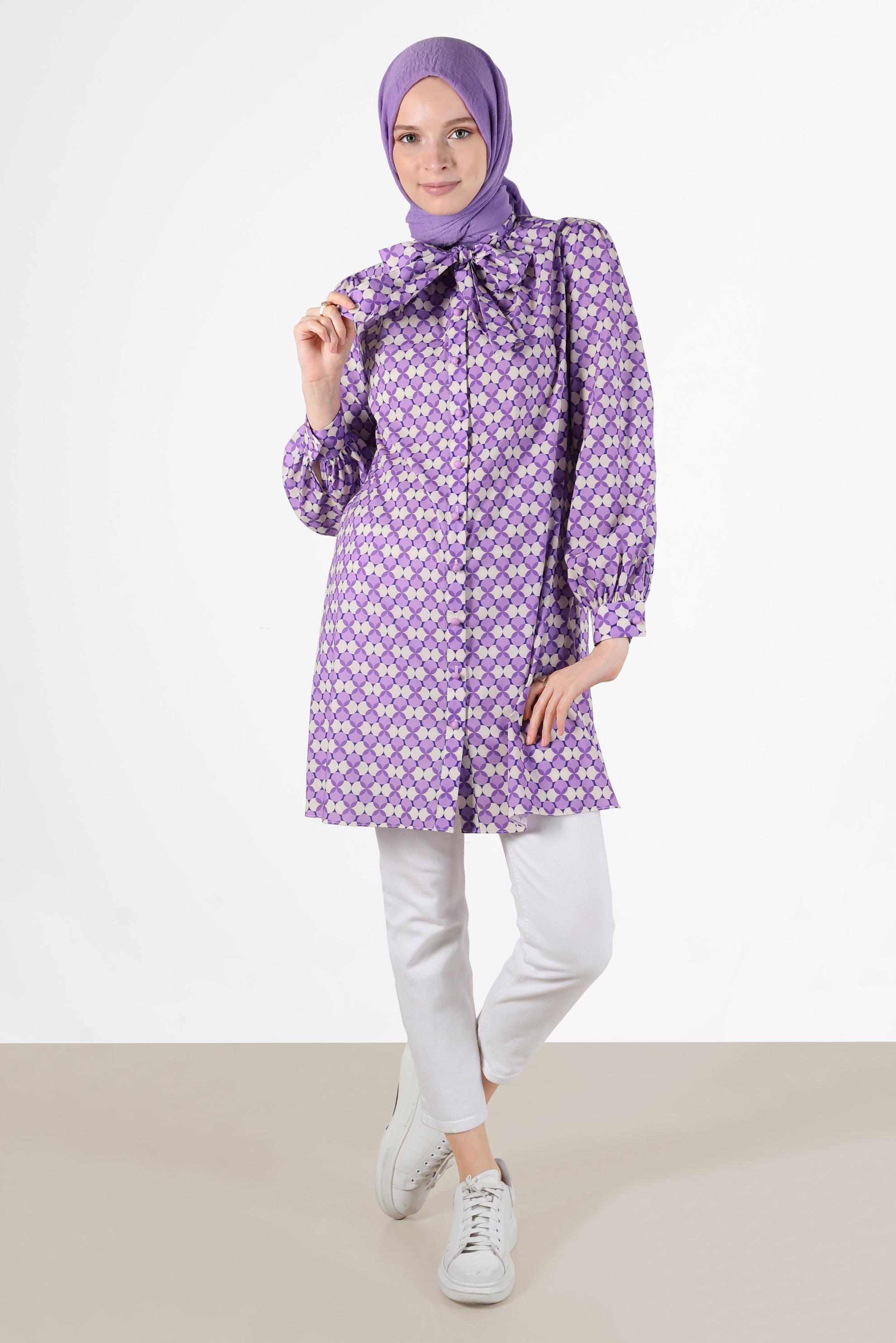 Tesettür giyim MOR BAĞLAMA DETAYLI DESENLİ TUNİK 42641-1 