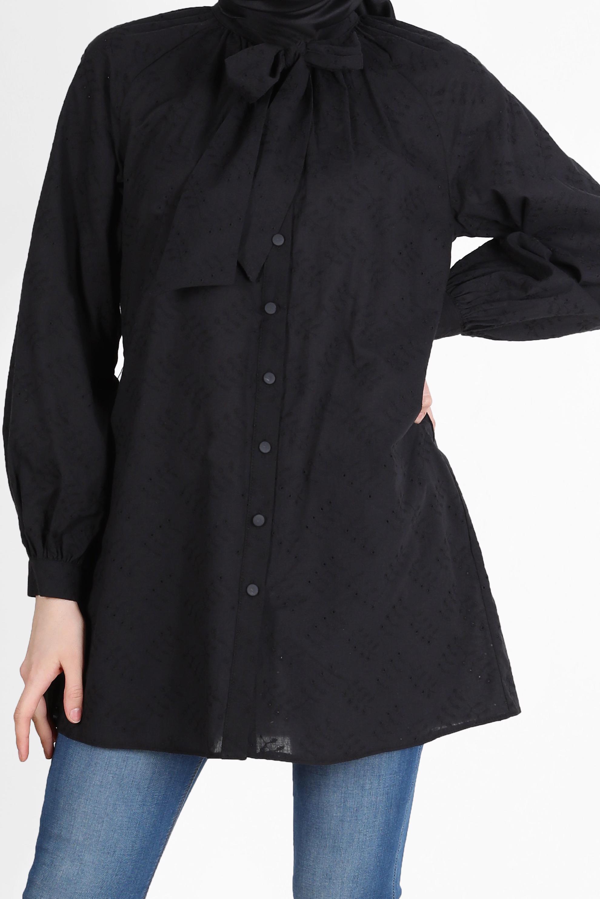 Tesettür giyim SİYAH BAĞLAMA DETAYLI DÜĞMELİ FİSTOLU PAMUKLU TUNİK 42682