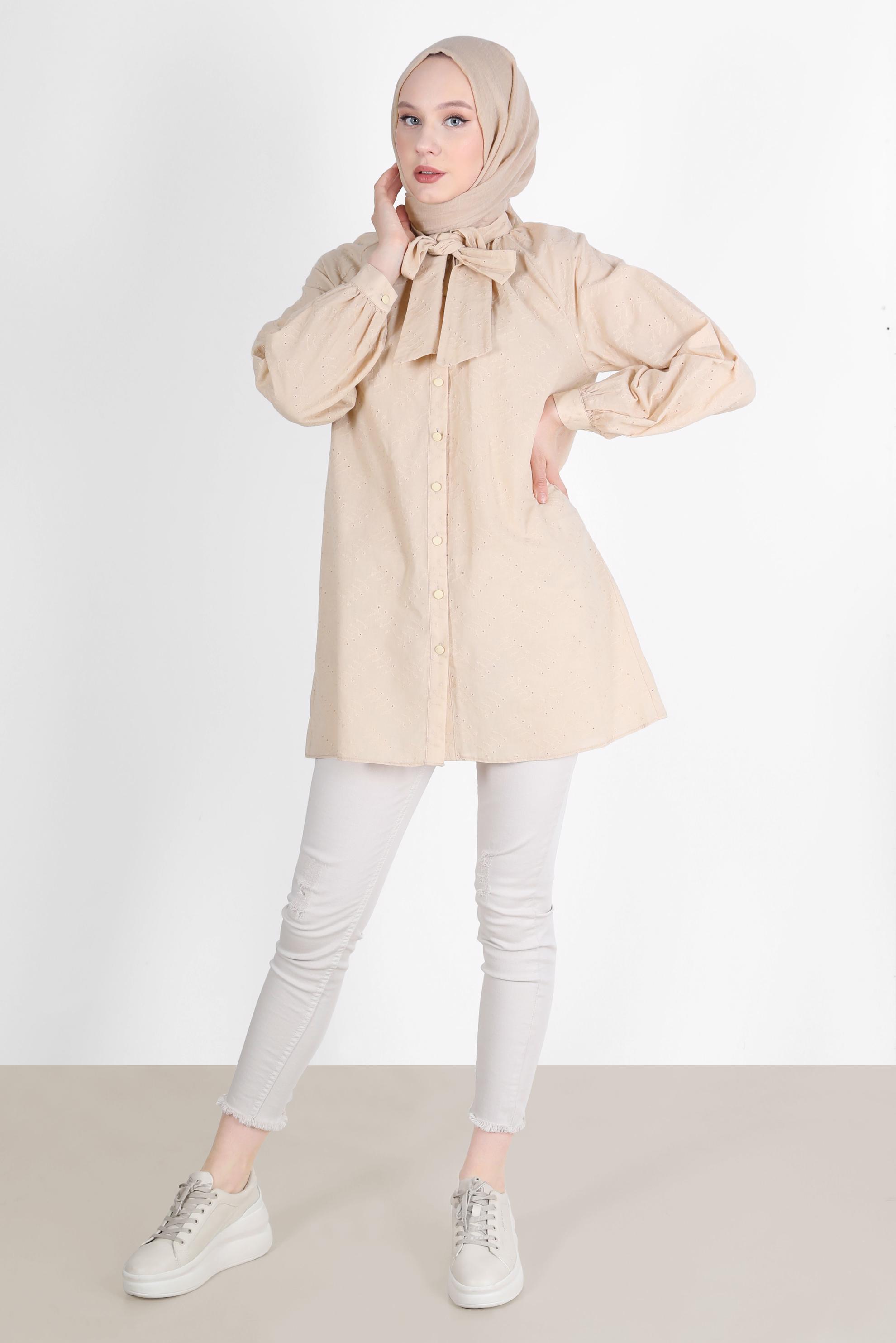 Tesettür giyim BEJ BAĞLAMA DETAYLI DÜĞMELİ FİSTOLU PAMUKLU TUNİK 42682