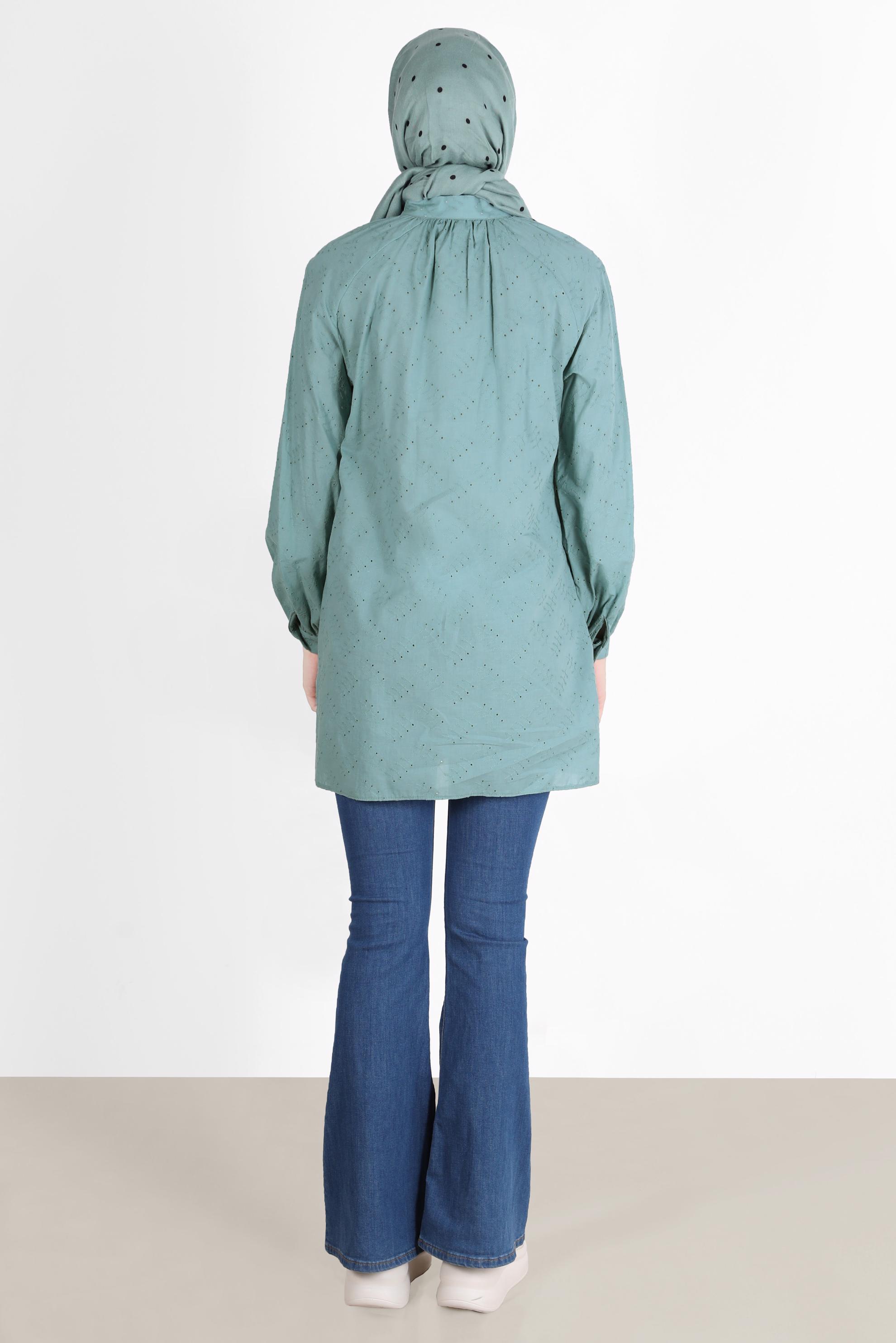 Tesettür giyim MAVİ BAĞLAMA DETAYLI DÜĞMELİ FİSTOLU PAMUKLU TUNİK 42682