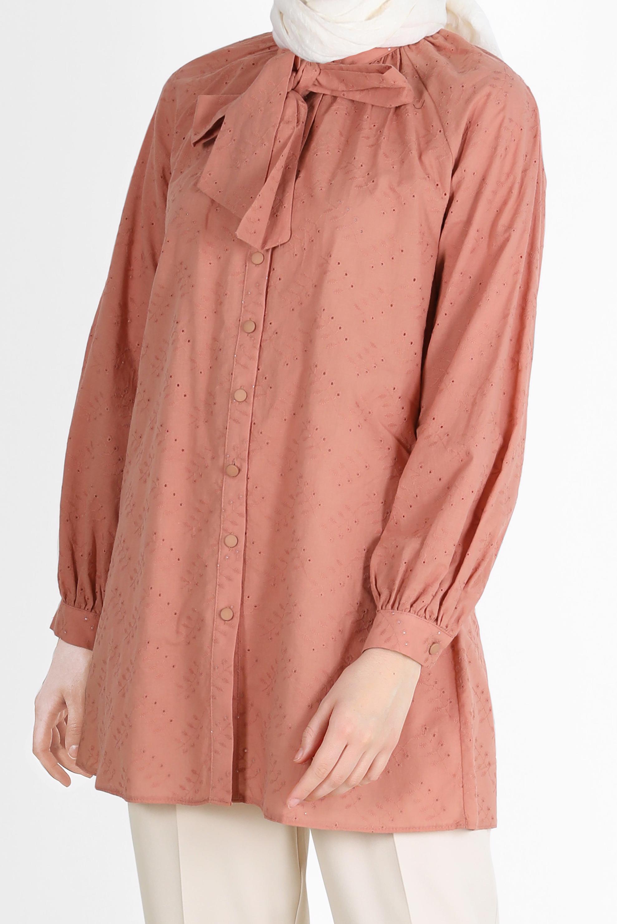 Tesettür giyim PEMBE BAĞLAMA DETAYLI DÜĞMELİ FİSTOLU PAMUKLU TUNİK 42682