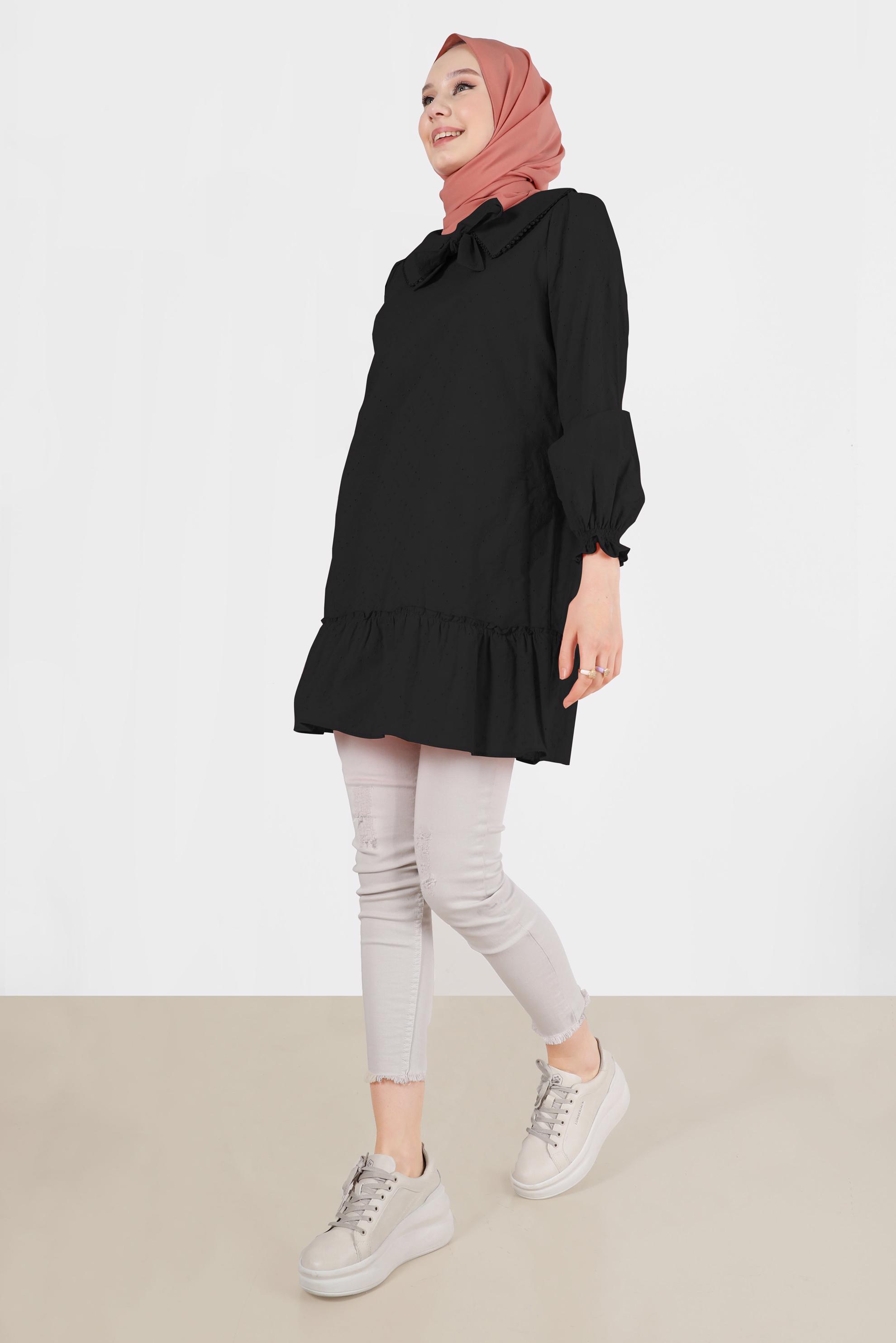 Tesettür giyim SİYAH YAKA DETAYLI FİSTOLU PAMUKLU TUNİK 42684 
