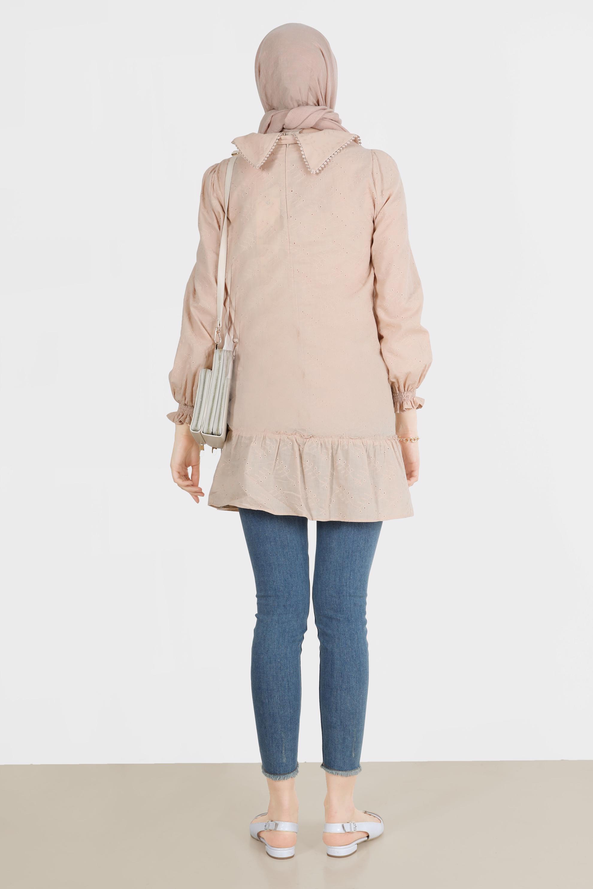 Tesettür giyim BEJ YAKA DETAYLI FİSTOLU PAMUKLU TUNİK 42684 