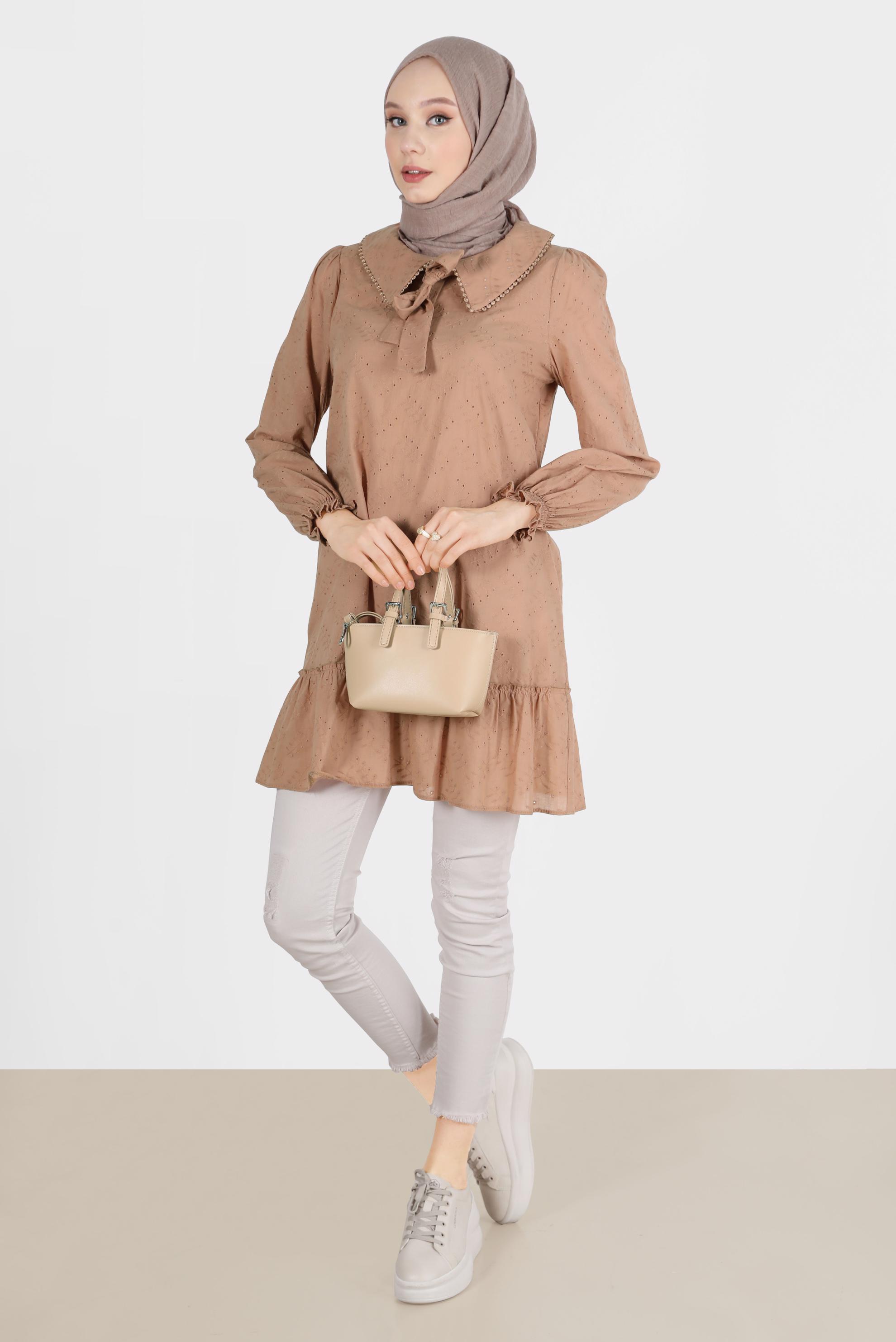 Tesettür giyim KAHVE YAKA DETAYLI FİSTOLU PAMUKLU TUNİK 42684 