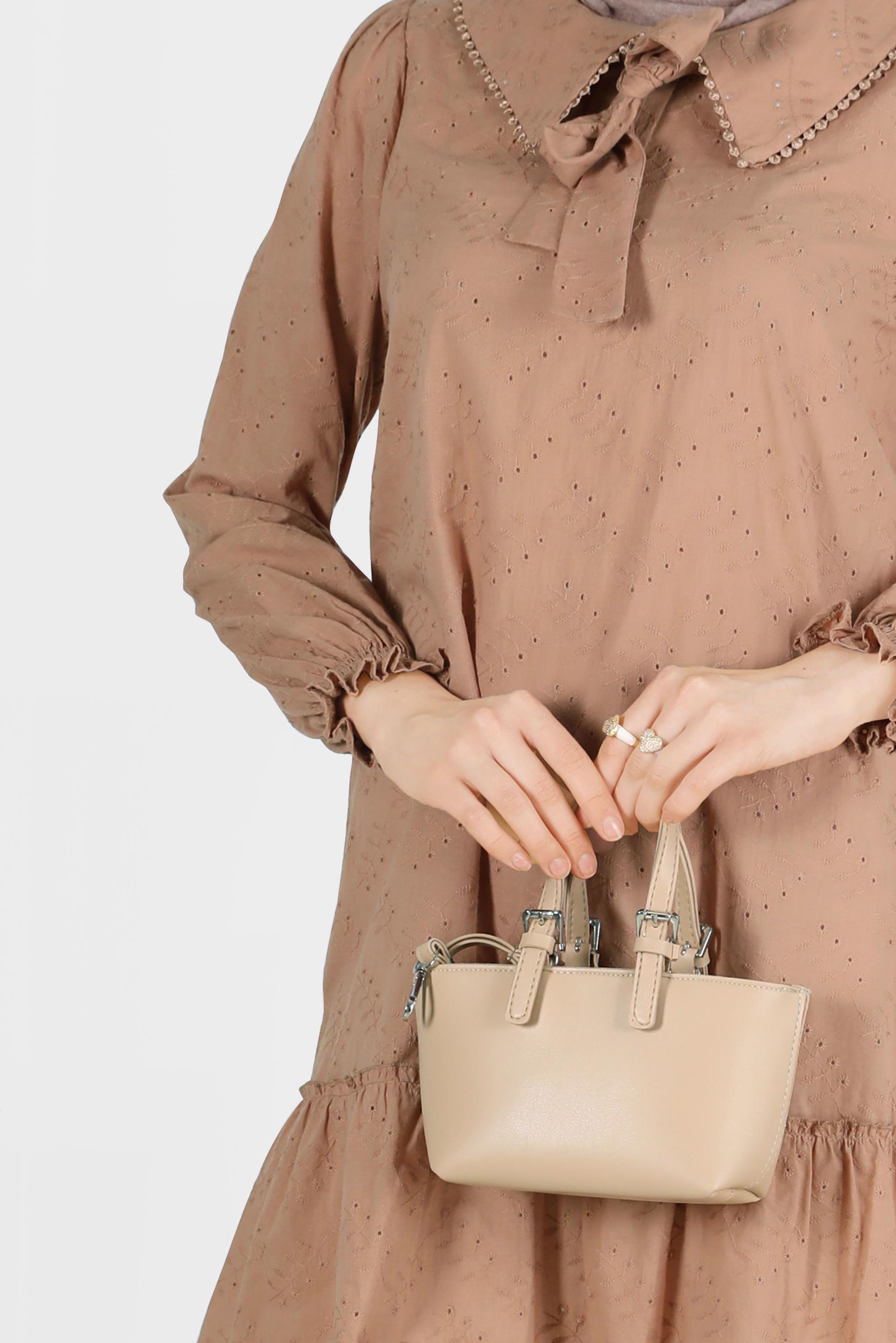 Tesettür giyim KAHVE YAKA DETAYLI FİSTOLU PAMUKLU TUNİK 42684 