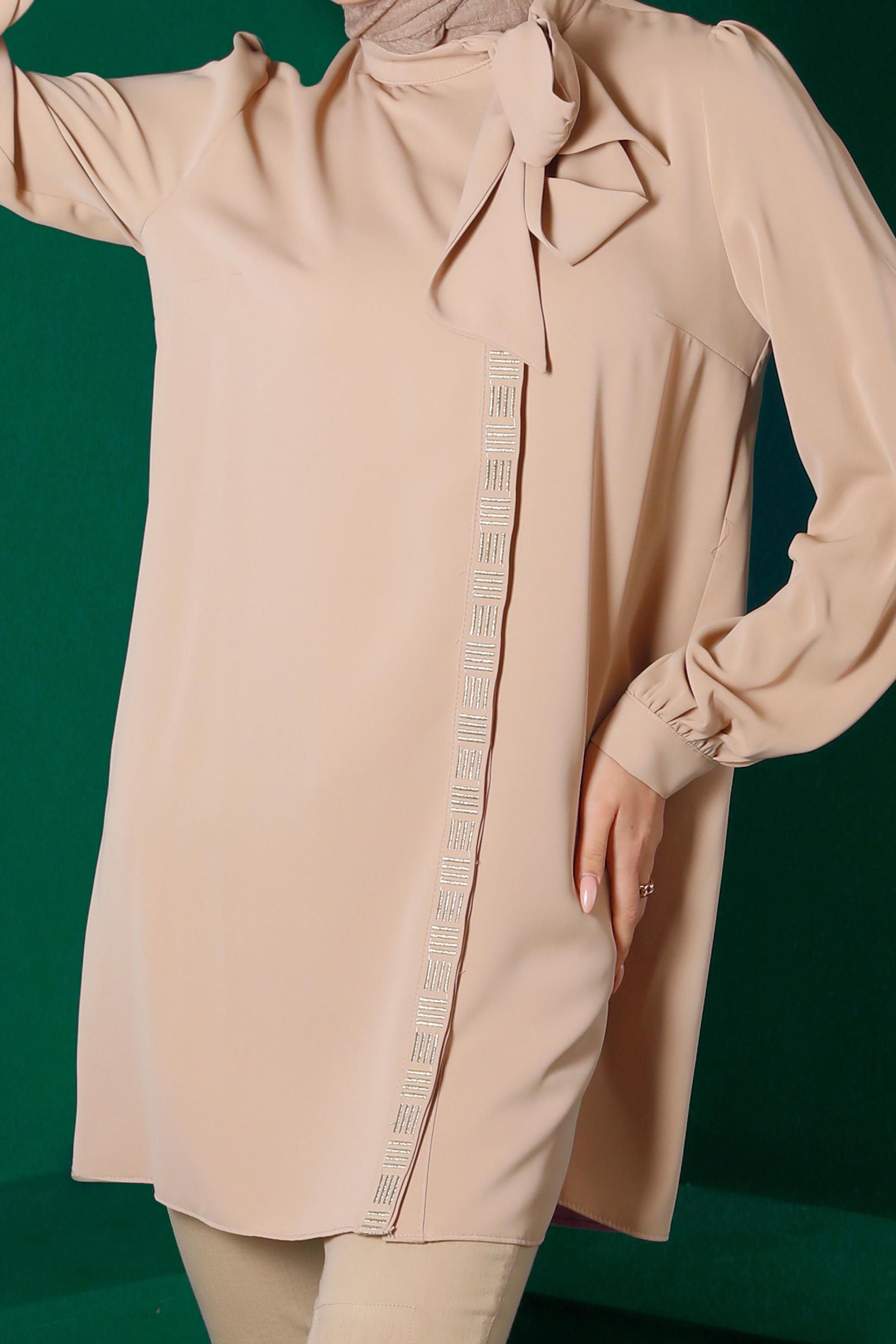 Tesettür giyim BEJ BAĞLAMA DETAYLI NAKIŞLI TUNİK 42691