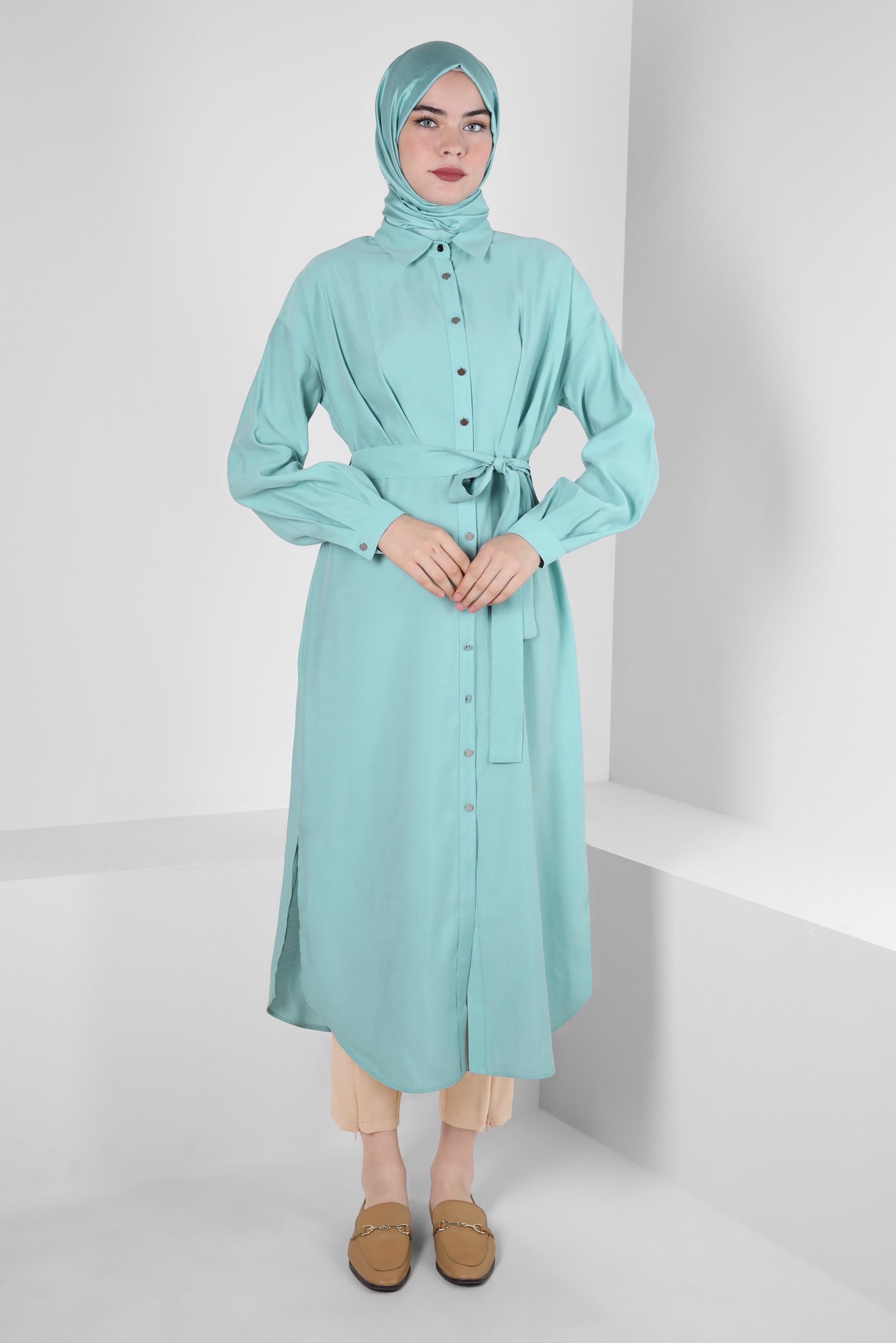 Tesettür giyim MAVİ PİLE DETAYLI KUŞAKLI TUNİK 42702 