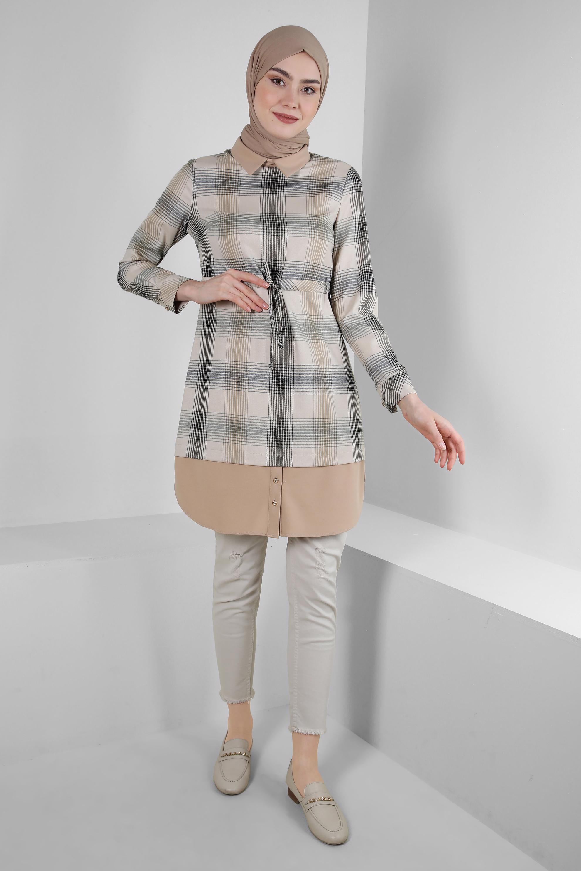 Tesettür giyim KAHVE BELİ BÜZGÜLÜ EKOSE DESEN TUNİK 42738