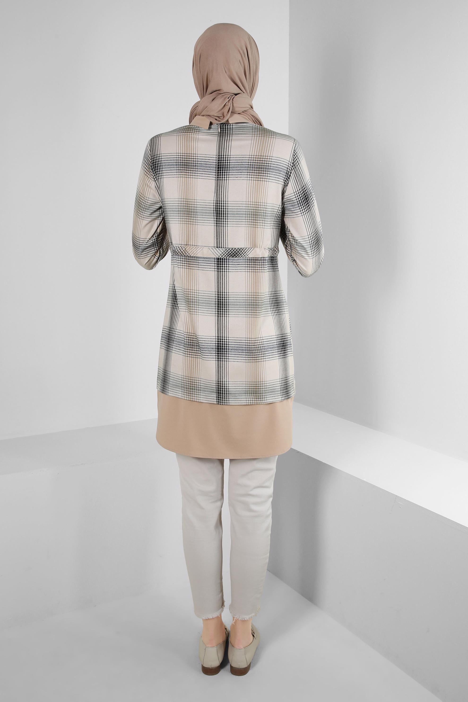 Tesettür giyim KAHVE BELİ BÜZGÜLÜ EKOSE DESEN TUNİK 42738