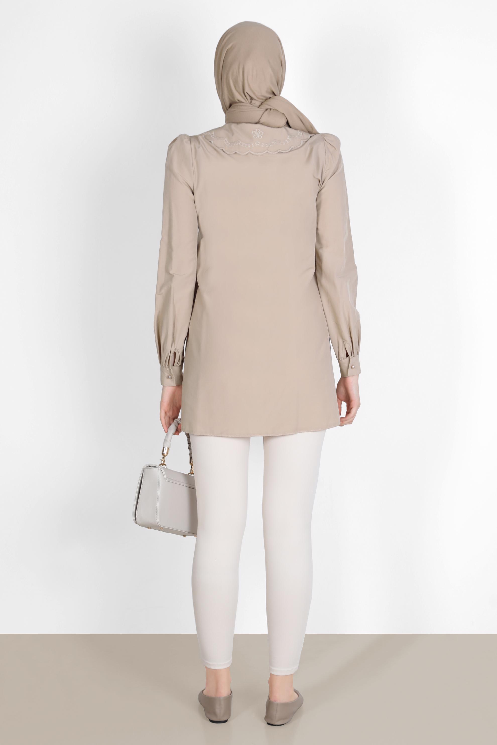 Tesettür giyim BEJ BEBE YAKA DÜĞMELİ PAMUKLU TUNİK 42748 