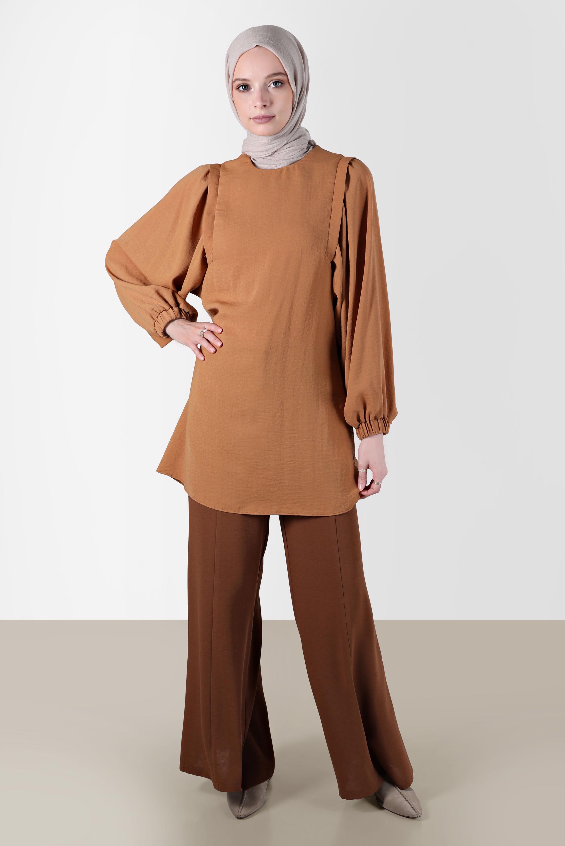 Tesettür giyim KAHVE MANŞETLERİ LASTİKLİ BALON KOL TUNİK 42754 