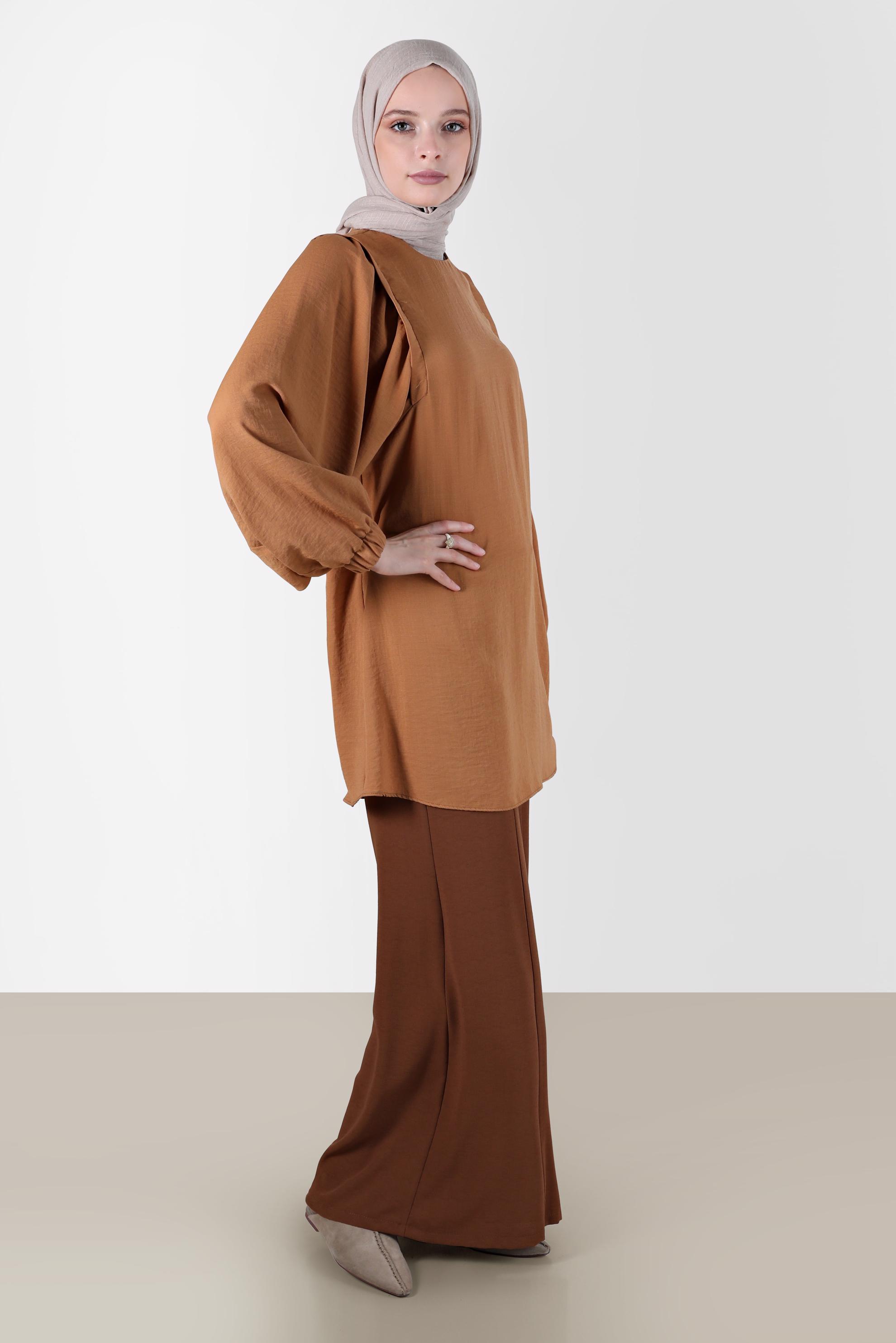 Tesettür giyim KAHVE MANŞETLERİ LASTİKLİ BALON KOL TUNİK 42754 