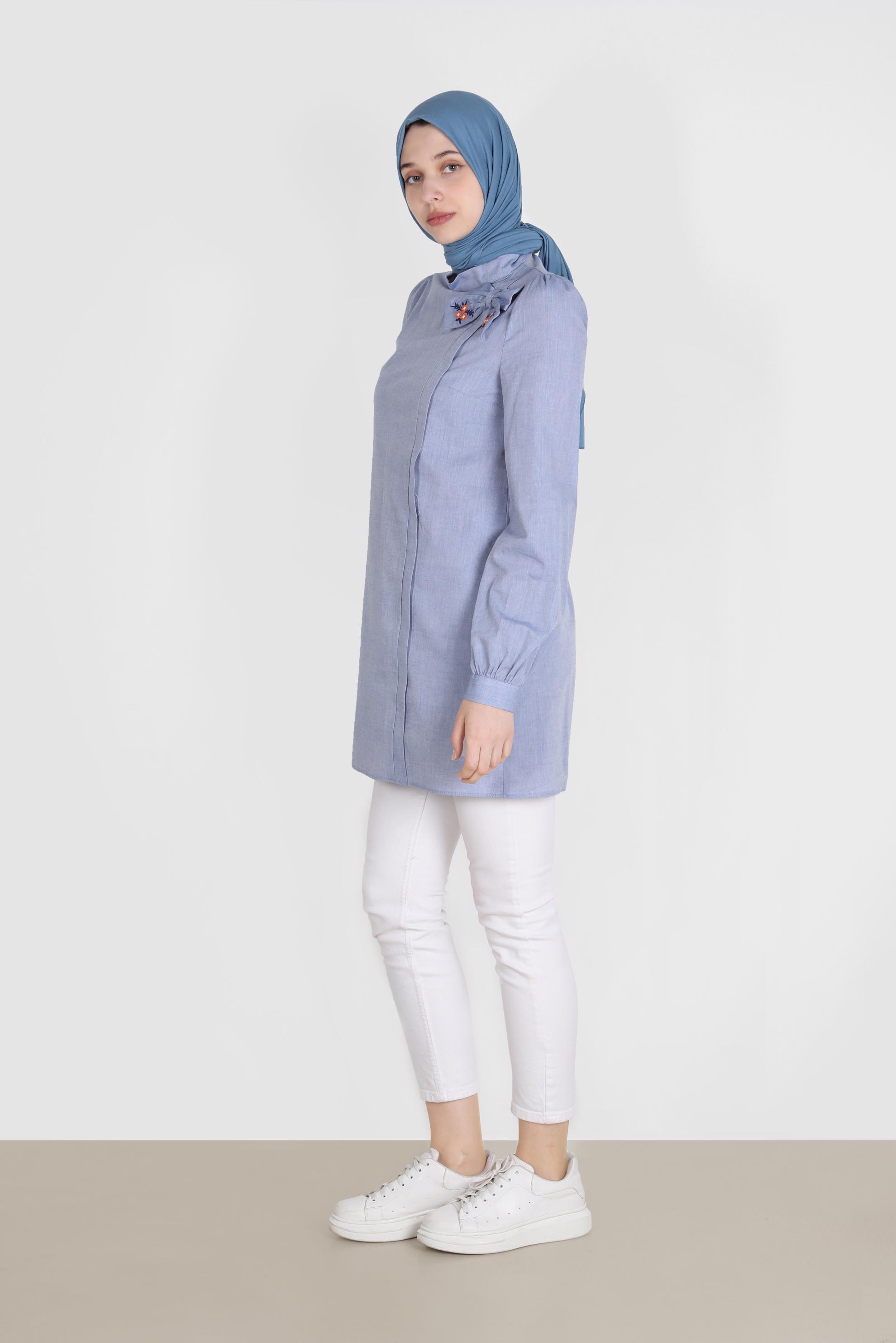 Tesettür giyim LACİVERT NAKIŞLI FİYONK DETAYLI TUNİK 42780 