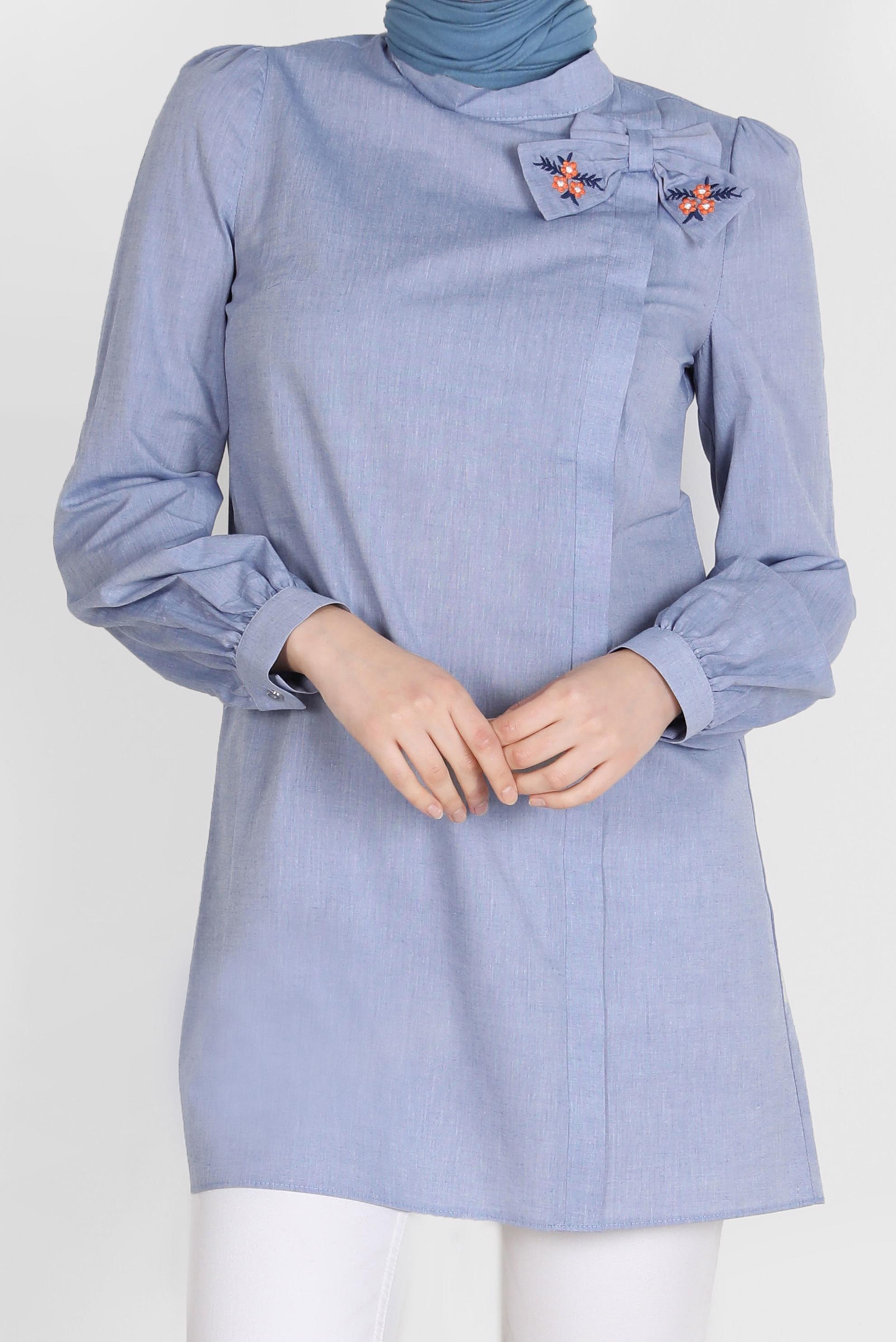 Tesettür giyim LACİVERT NAKIŞLI FİYONK DETAYLI TUNİK 42780 