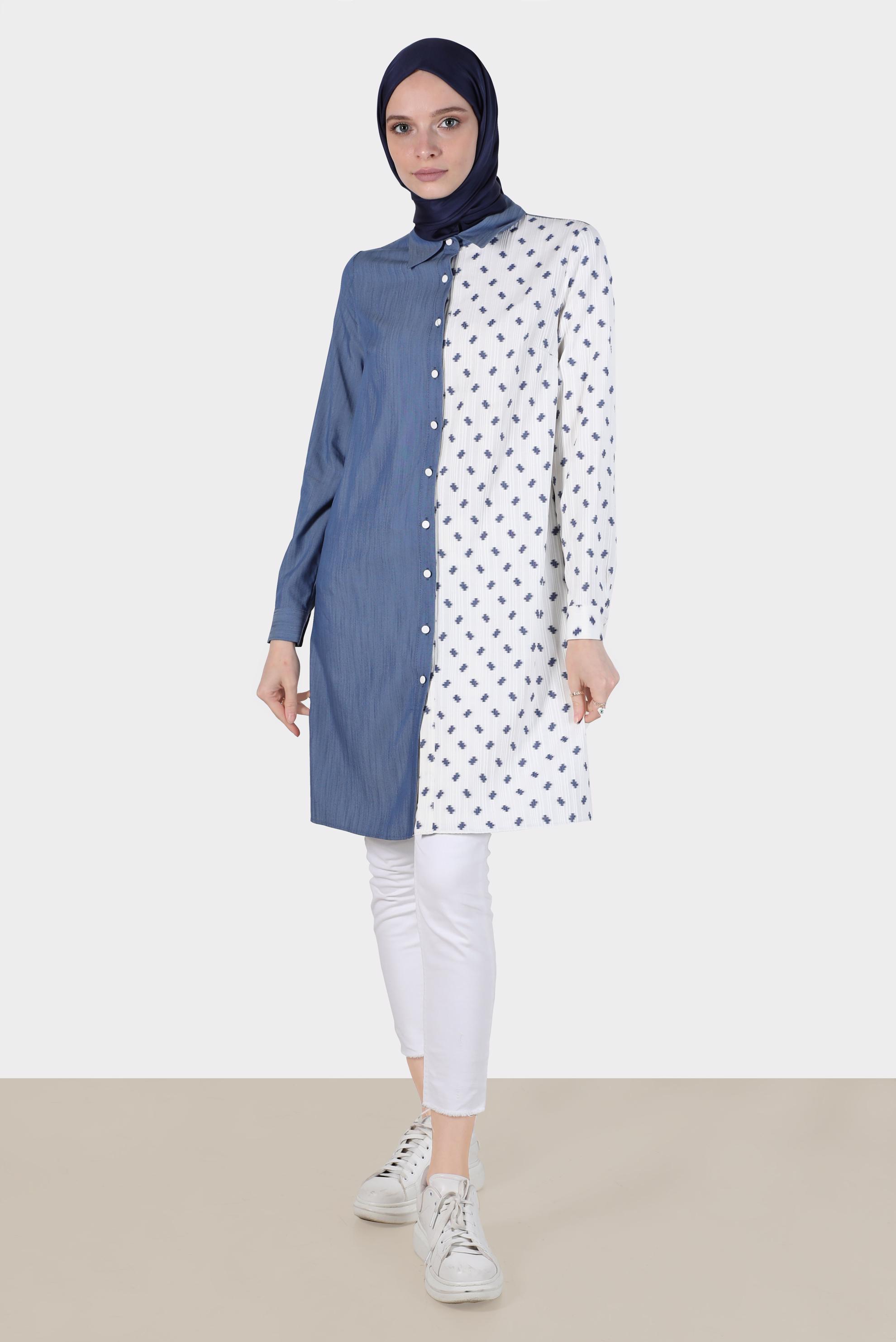 Tesettür giyim LACİVERT DESENLİ DÜĞMELİ TUNİK 42781 