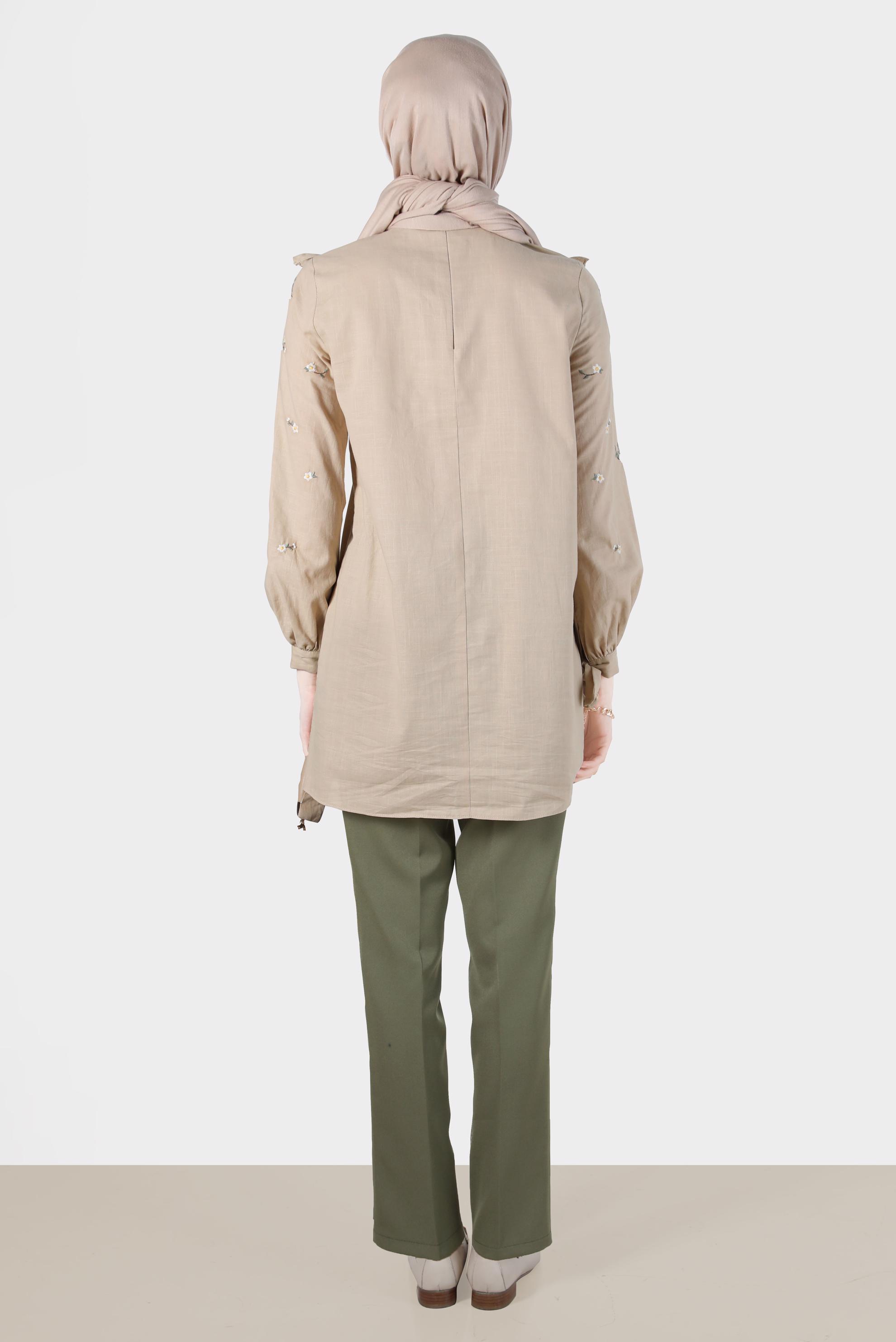 Tesettür giyim KUM KOLLARI ÇİÇEKLİ FIRFIRLI TUNİK 42788 