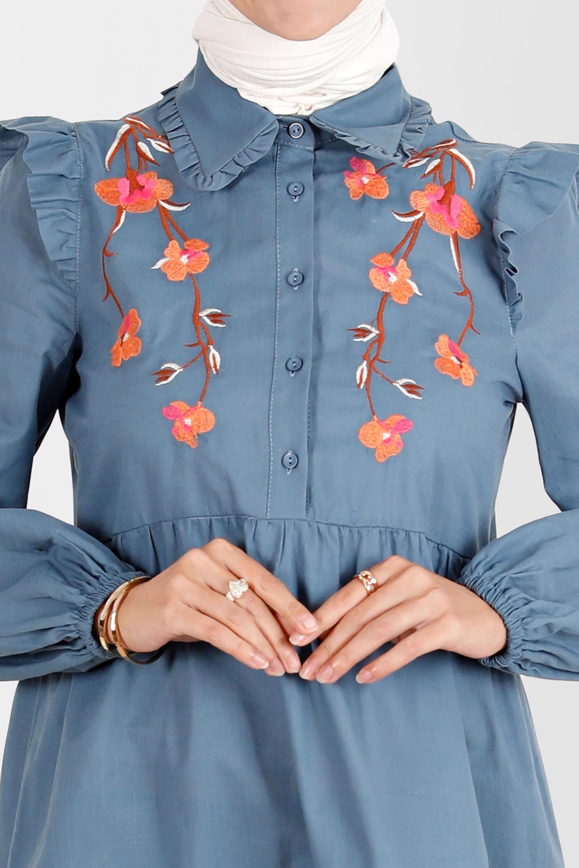 Tesettür giyim LACİVERT ÇİÇEK NAKIŞLI PAMUKLU TUNİK 42791 