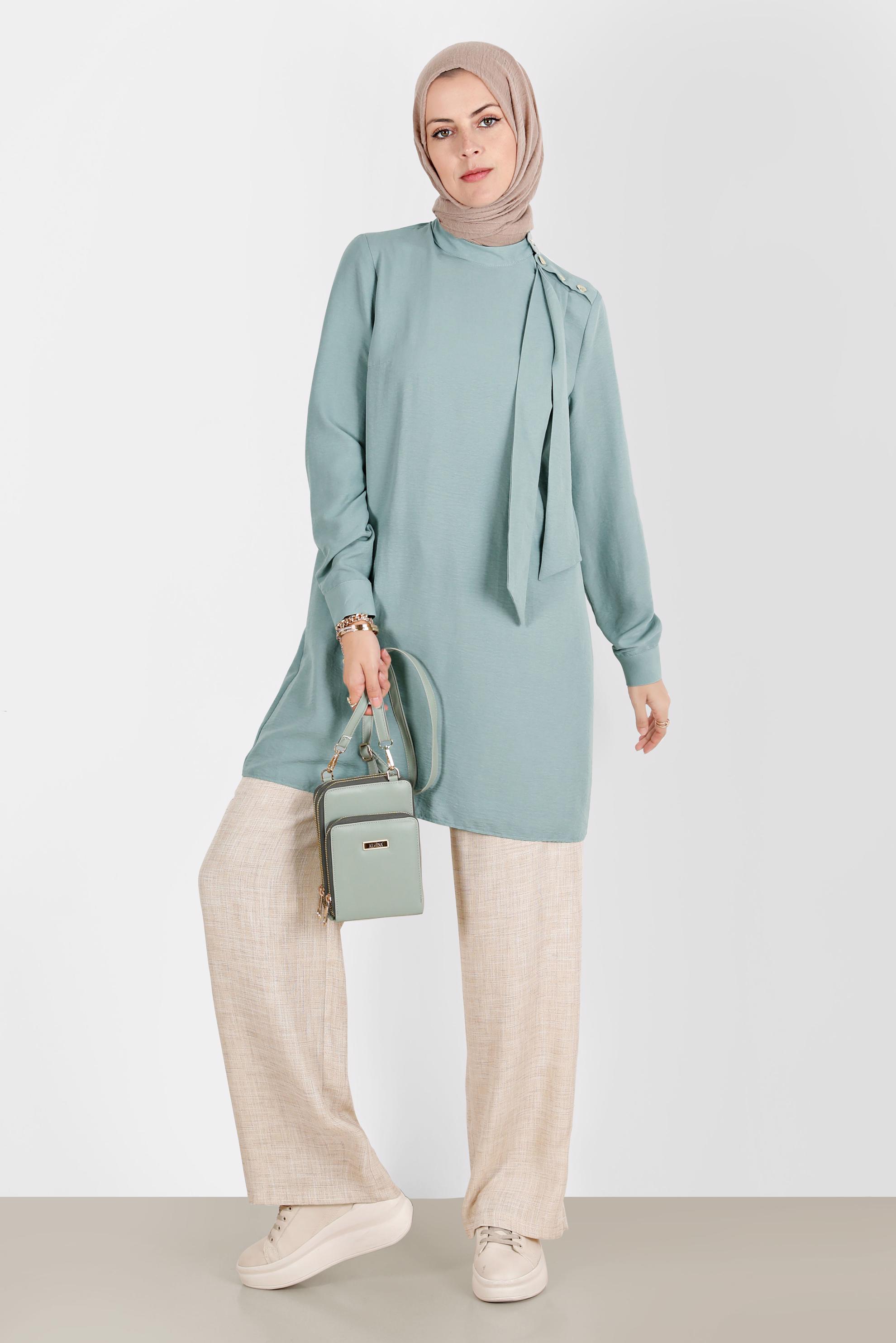 Tesettür giyim MAVİ FULAR DETAYLI DÜĞMELİ TUNİK 42817 