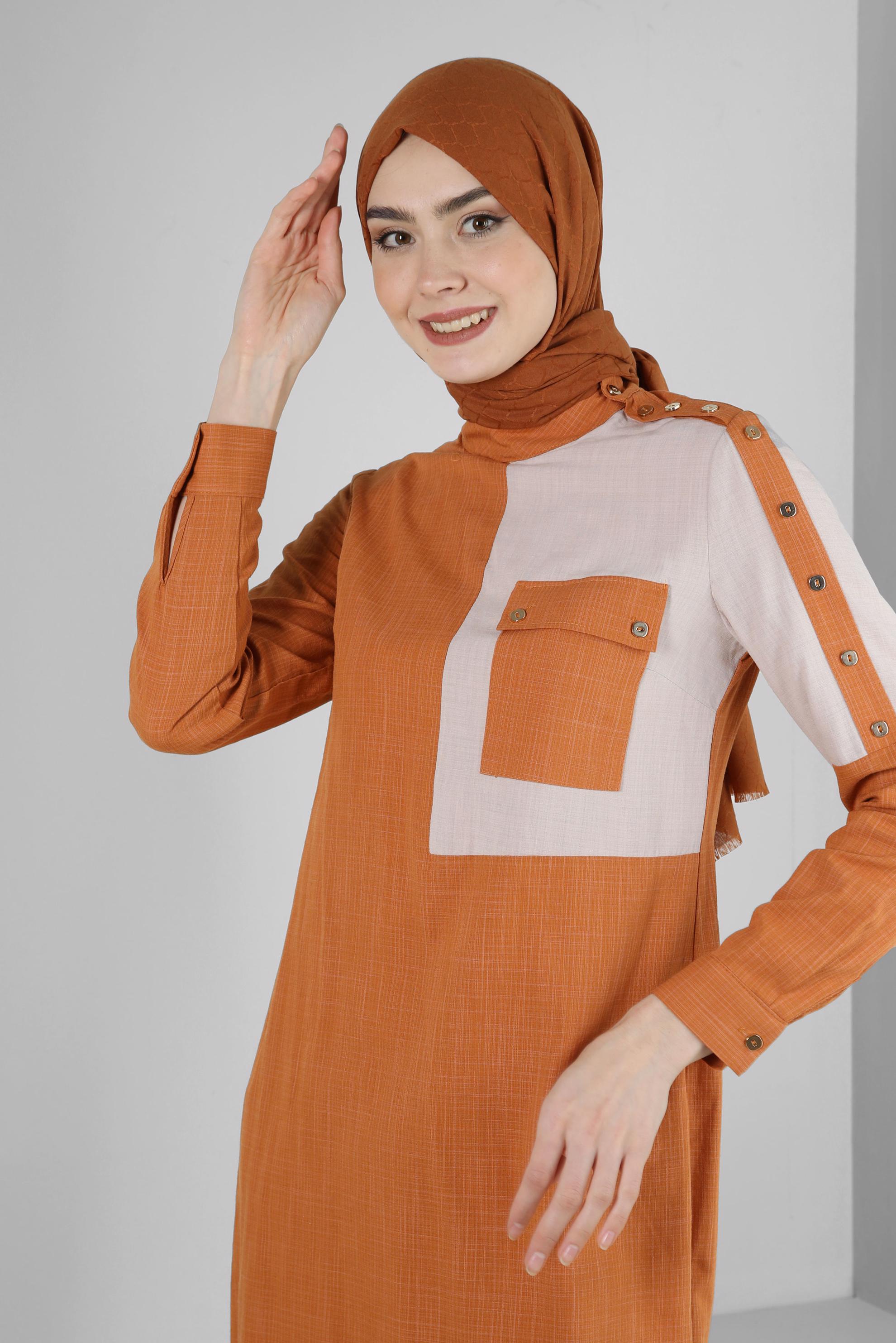 Tesettür giyim TURUNCU DÜĞME DETAYLI İKİ RENKLİ TUNİK 42819 