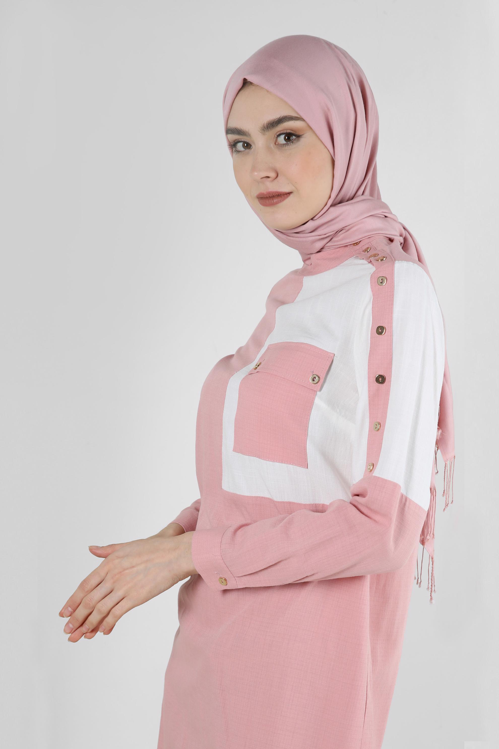 Tesettür giyim PUDRA DÜĞME DETAYLI İKİ RENKLİ TUNİK 42819 