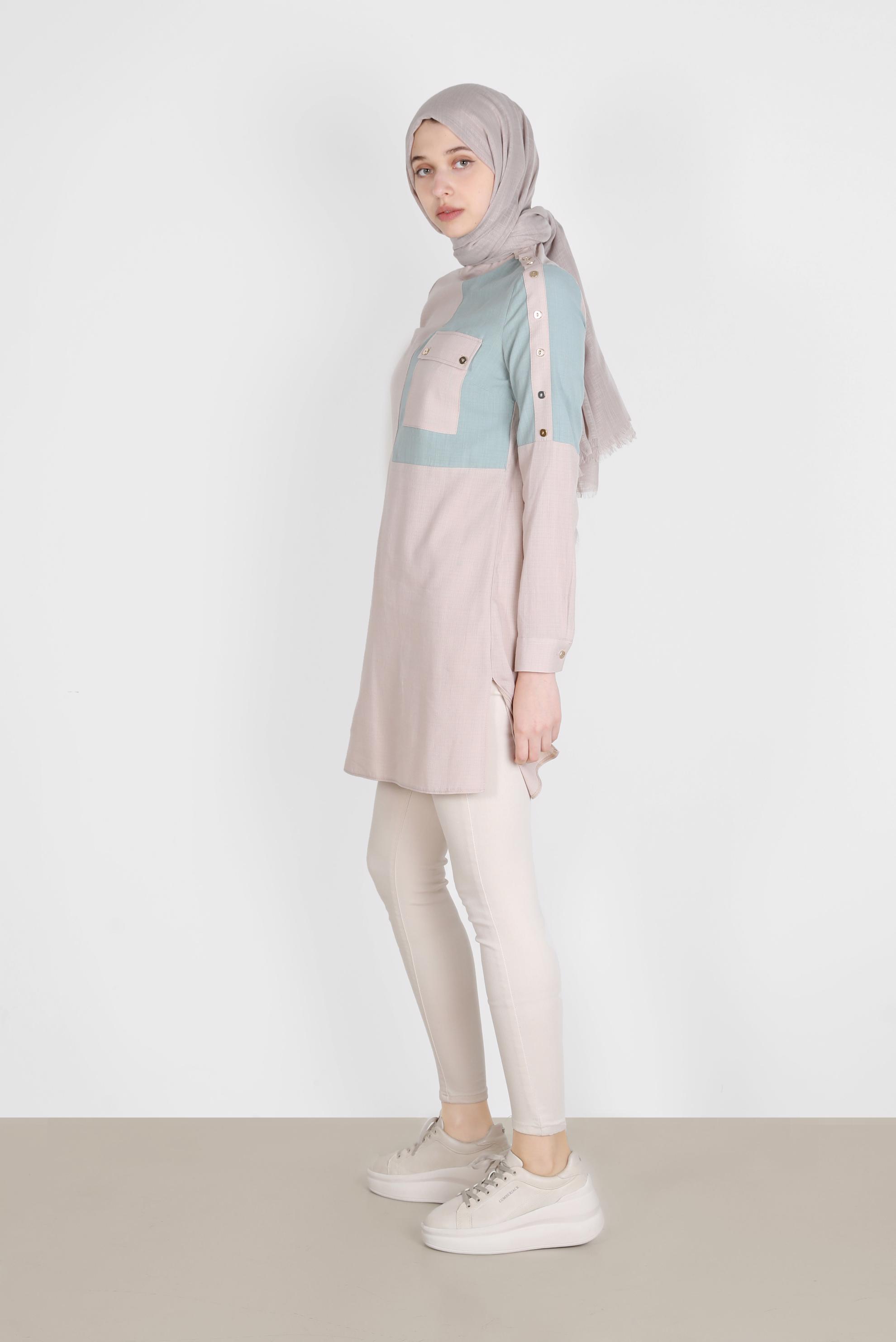 Tesettür giyim BEJ DÜĞME DETAYLI İKİ RENKLİ TUNİK 42819 