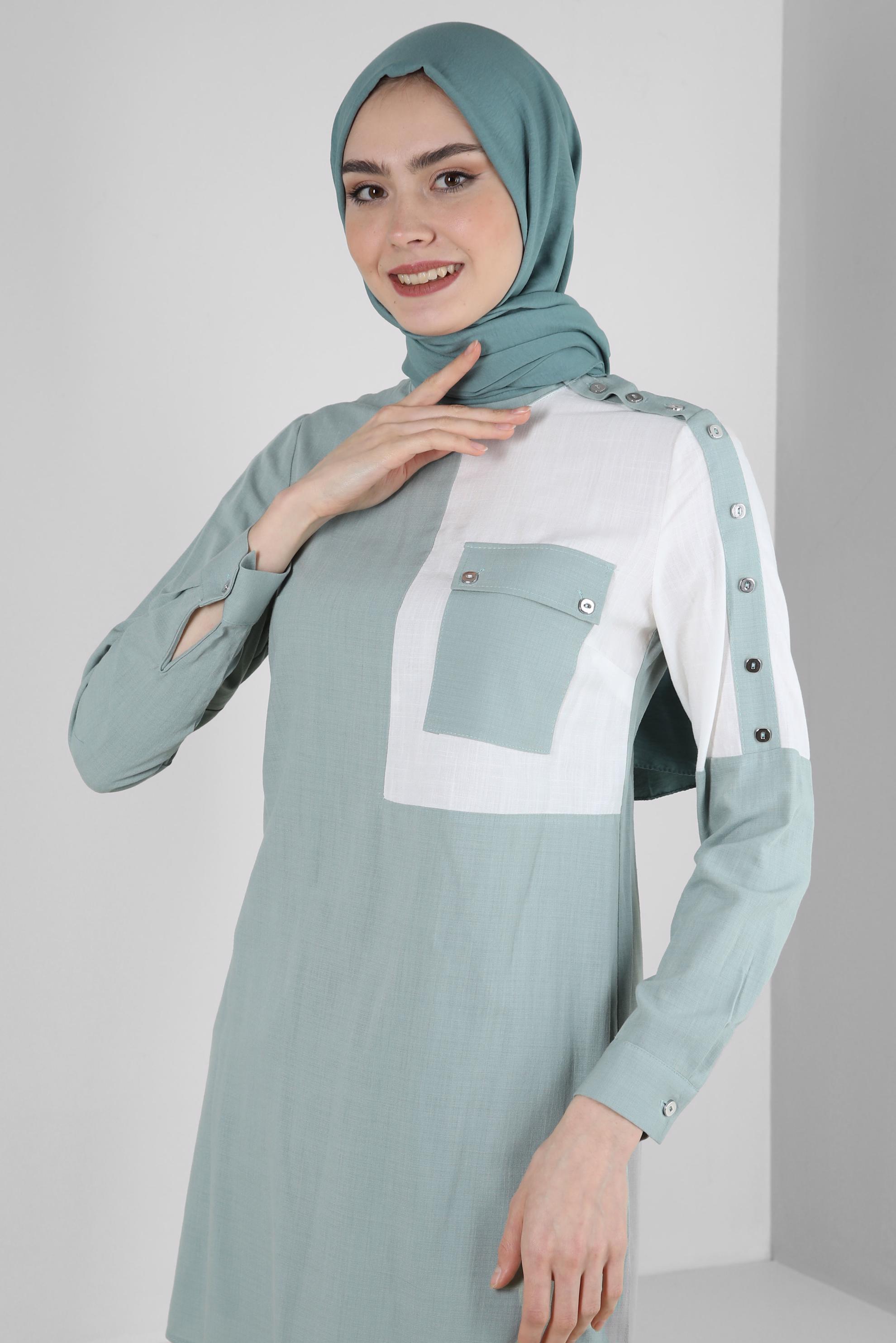 Tesettür giyim MAVİ DÜĞME DETAYLI İKİ RENKLİ TUNİK 42819 