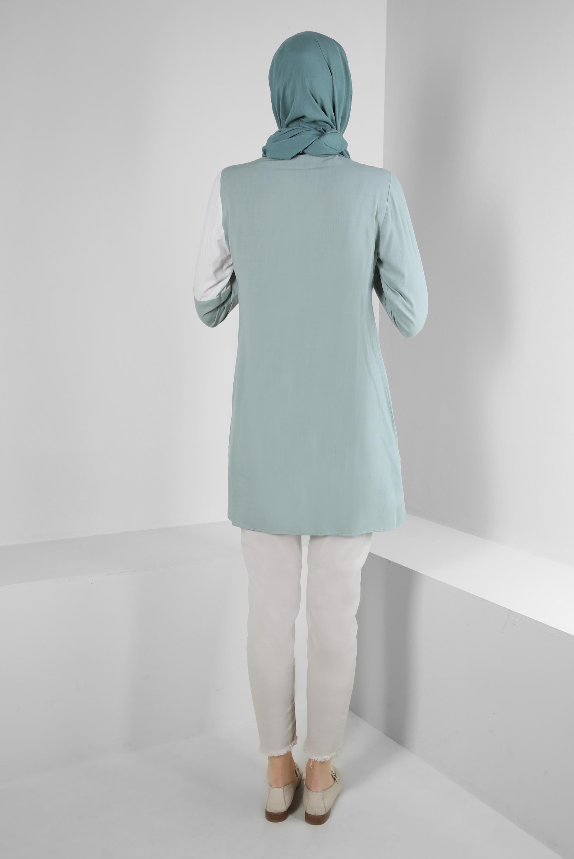 Tesettür giyim MAVİ DÜĞME DETAYLI İKİ RENKLİ TUNİK 42819 