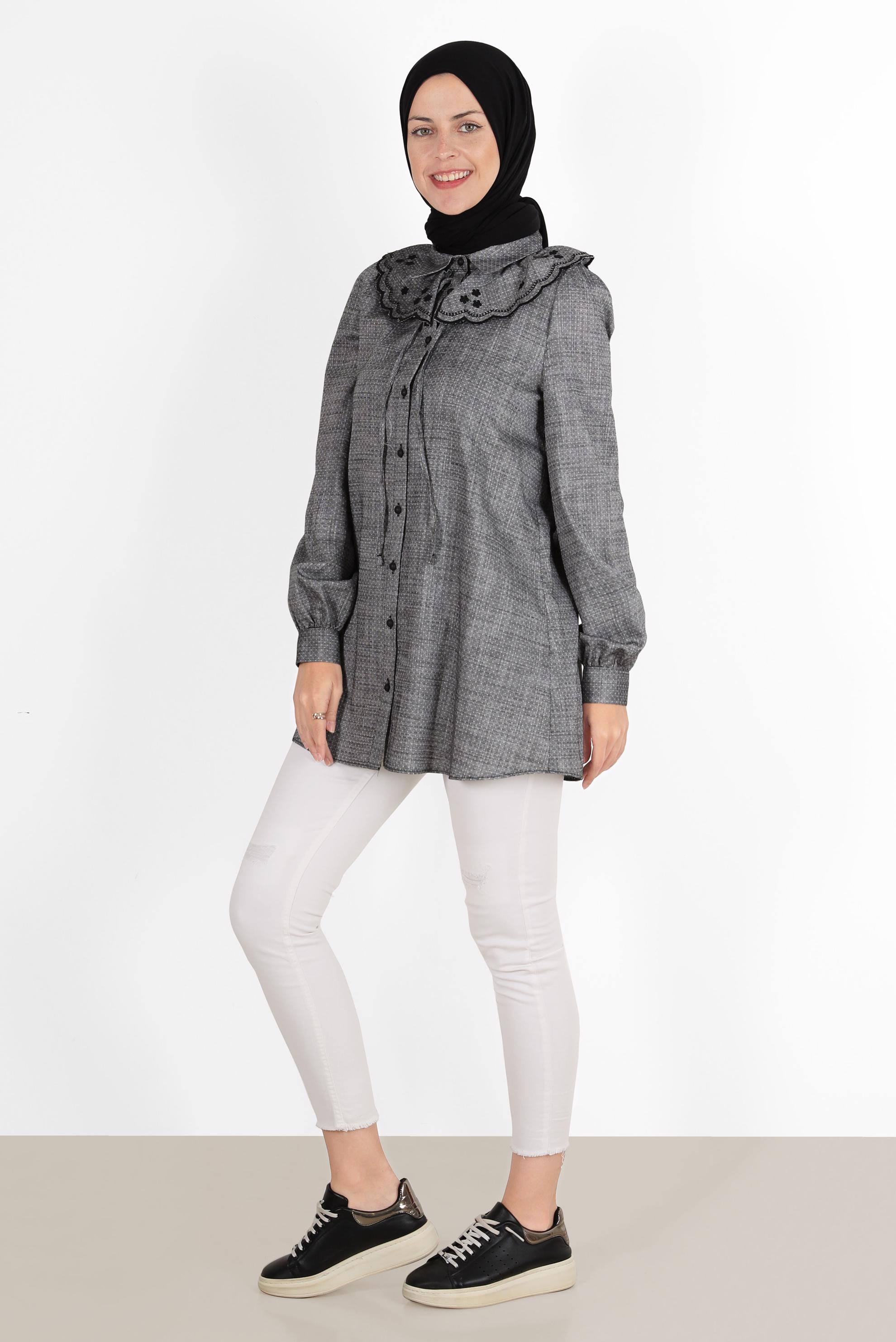 Tesettür giyim SİYAH YAKA DETAYLI DÜĞMELİ PAMUKLU TUNİK 42821 