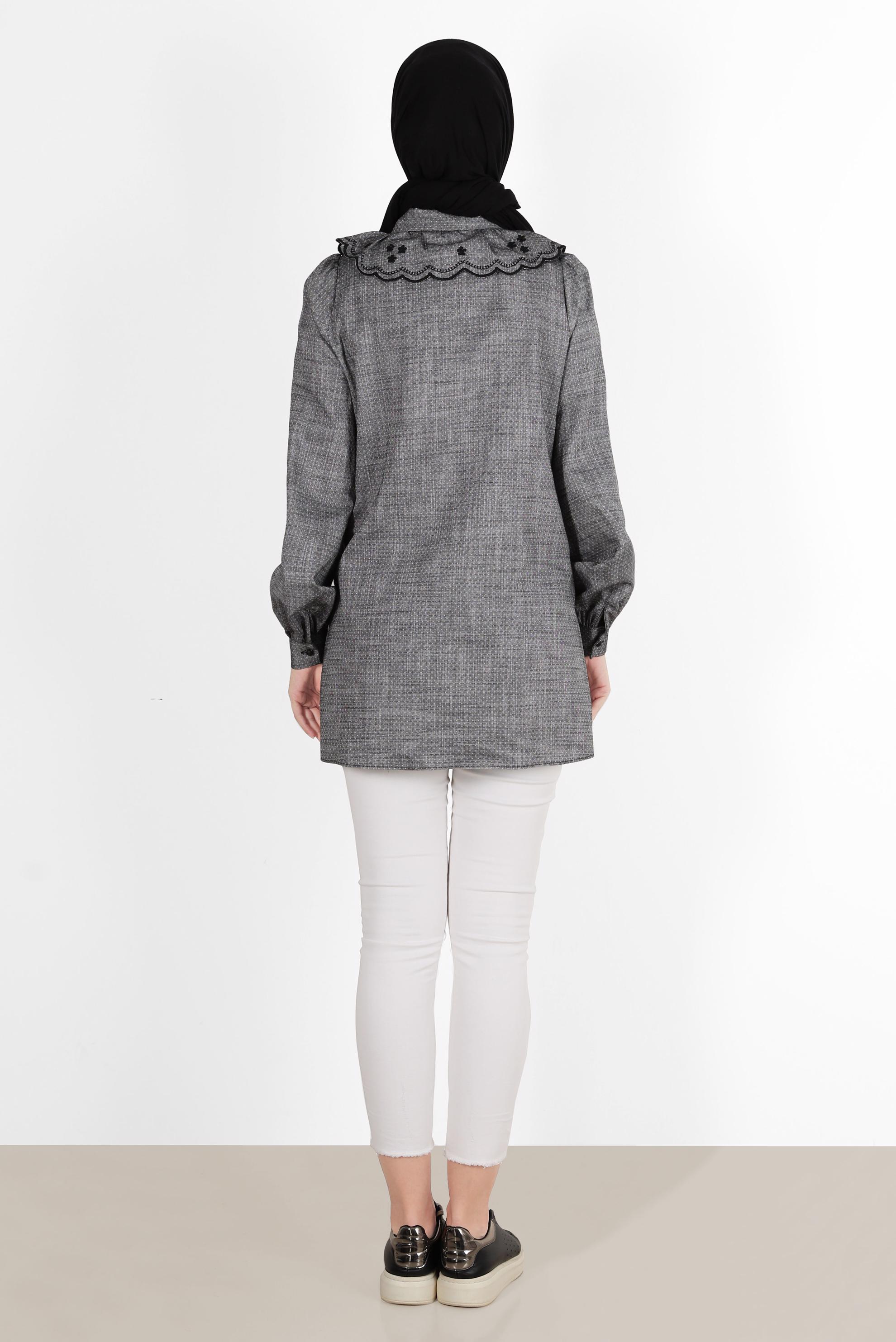 Tesettür giyim SİYAH YAKA DETAYLI DÜĞMELİ PAMUKLU TUNİK 42821 