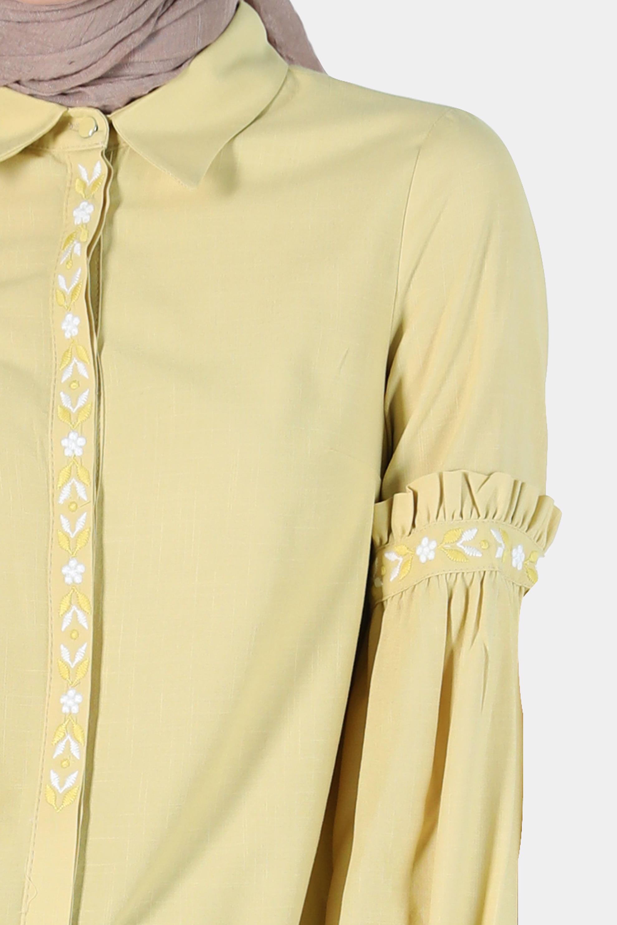 Tesettür giyim SARI NAKIŞ DETAYLI GİZLİ DÜĞMELİ PAMUKLU TUNİK 42824 