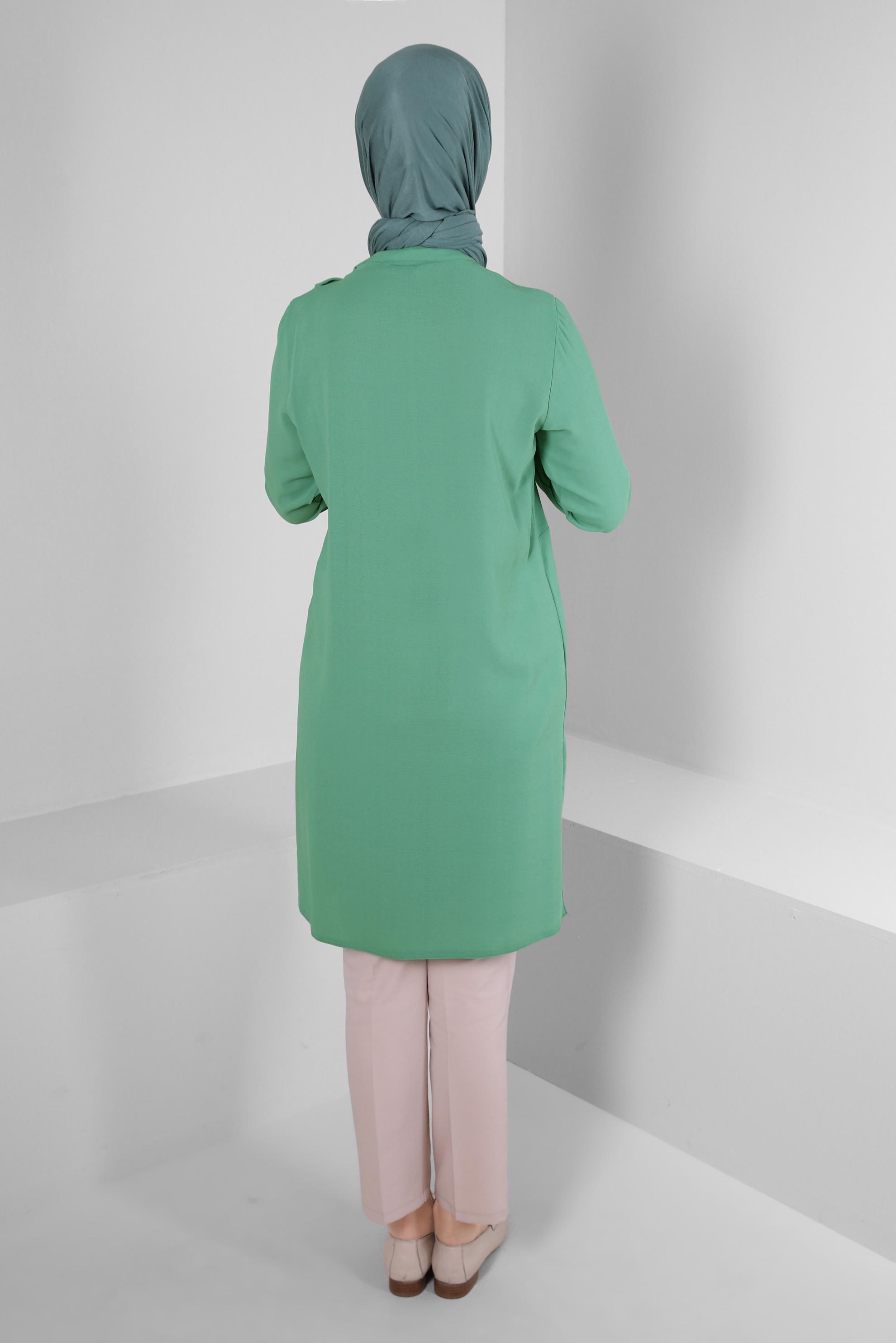 Tesettür giyim YEŞİL FIRFIR DETAYLI DÜĞMELİ TUNİK 42825