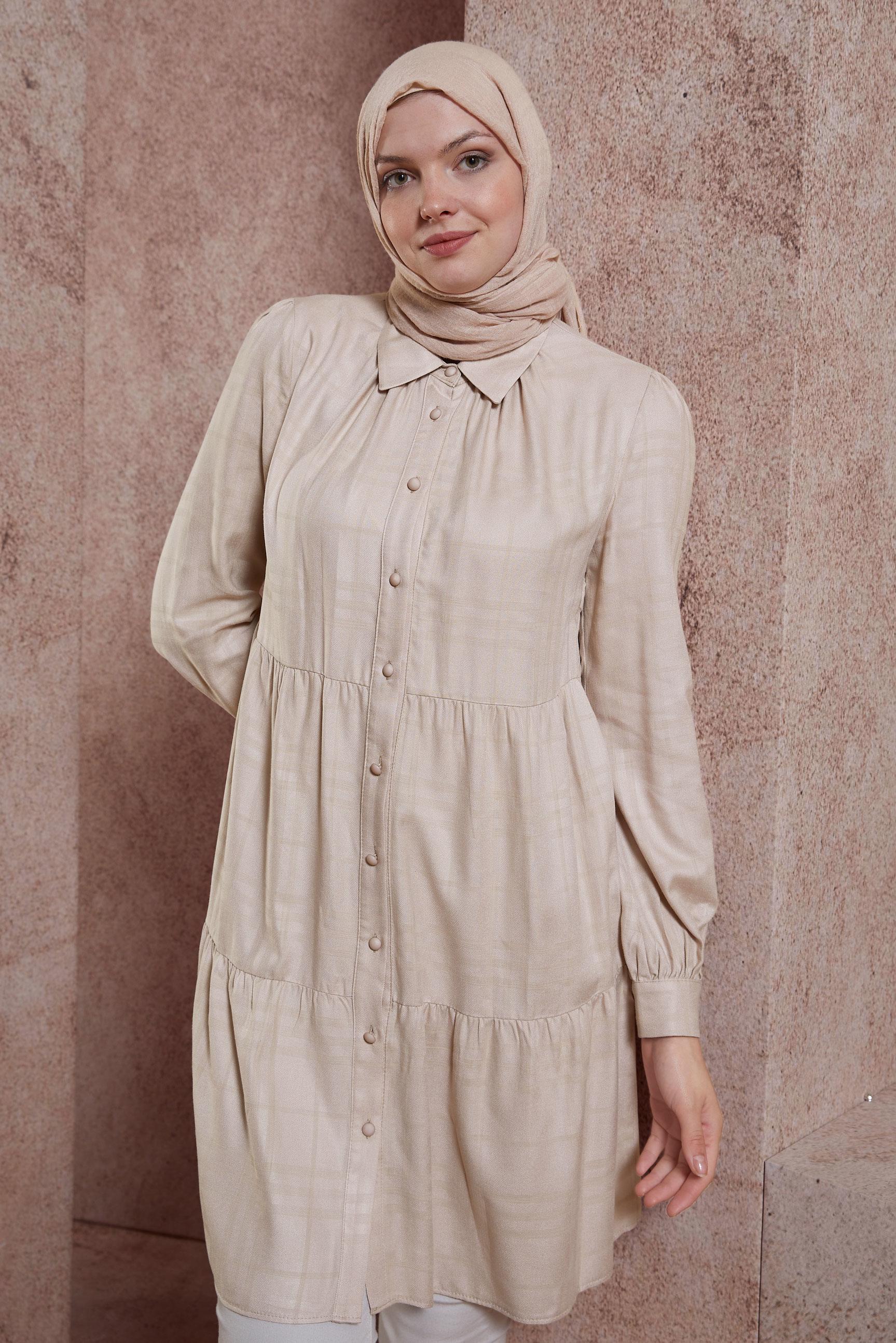 Tesettür giyim BEJ EKOSE DESENLİ TUNİK 42836