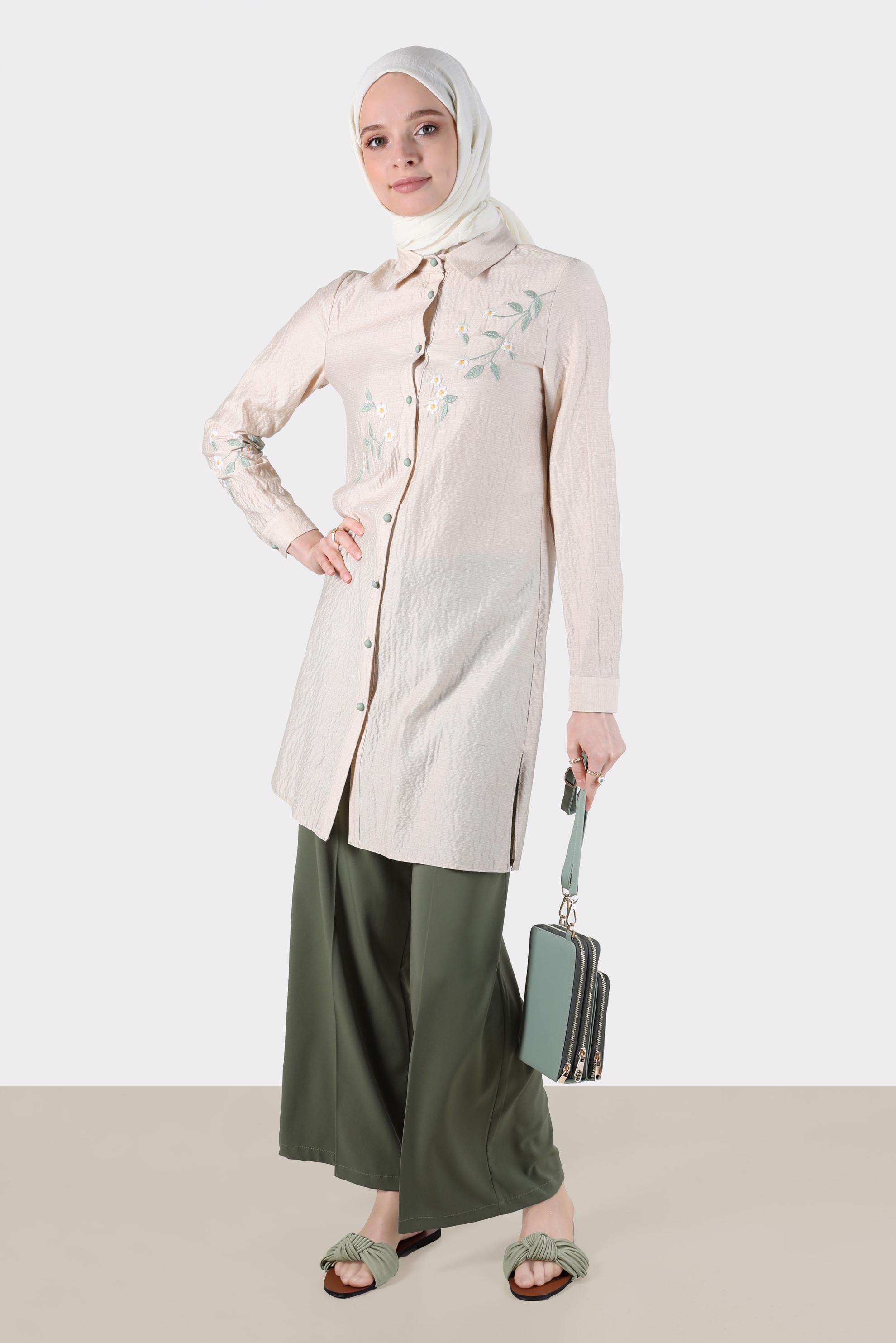 Tesettür giyim BEJ ÇİÇEK NAKIŞLI KETEN DÜZ TUNİK 42860 